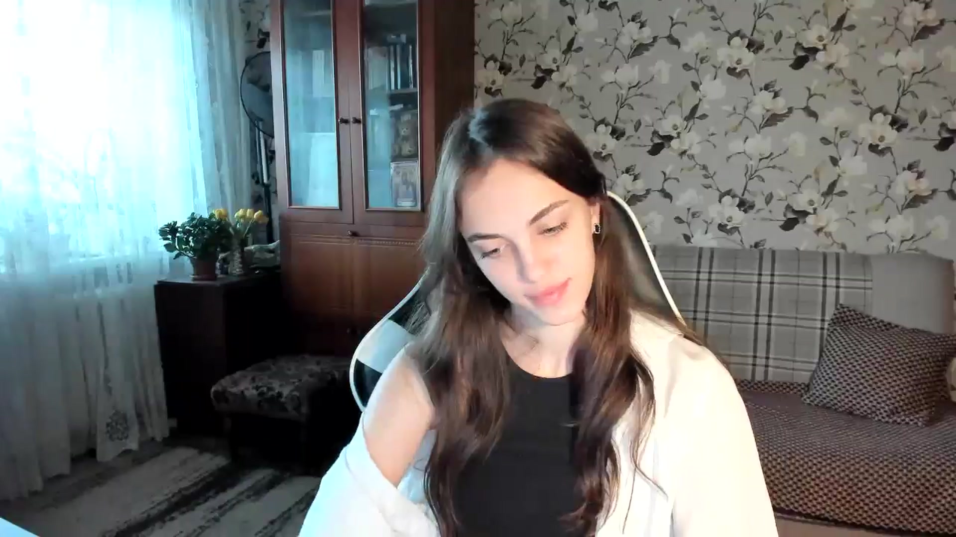 Gallery image thumbnail from Dashamoxy's myfreecams stream on, 11/15/2025, 12:47 image 12 of 20