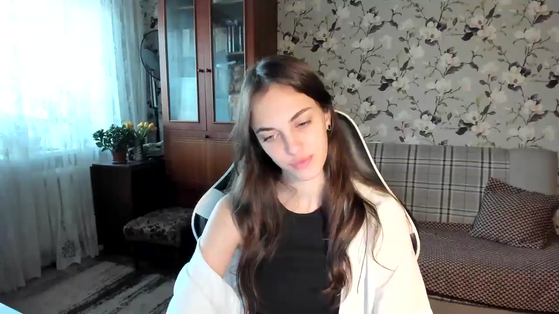 Gallery image thumbnail from Dashamoxy's myfreecams stream on, 11/15/2025, 12:47 image 11 of 20