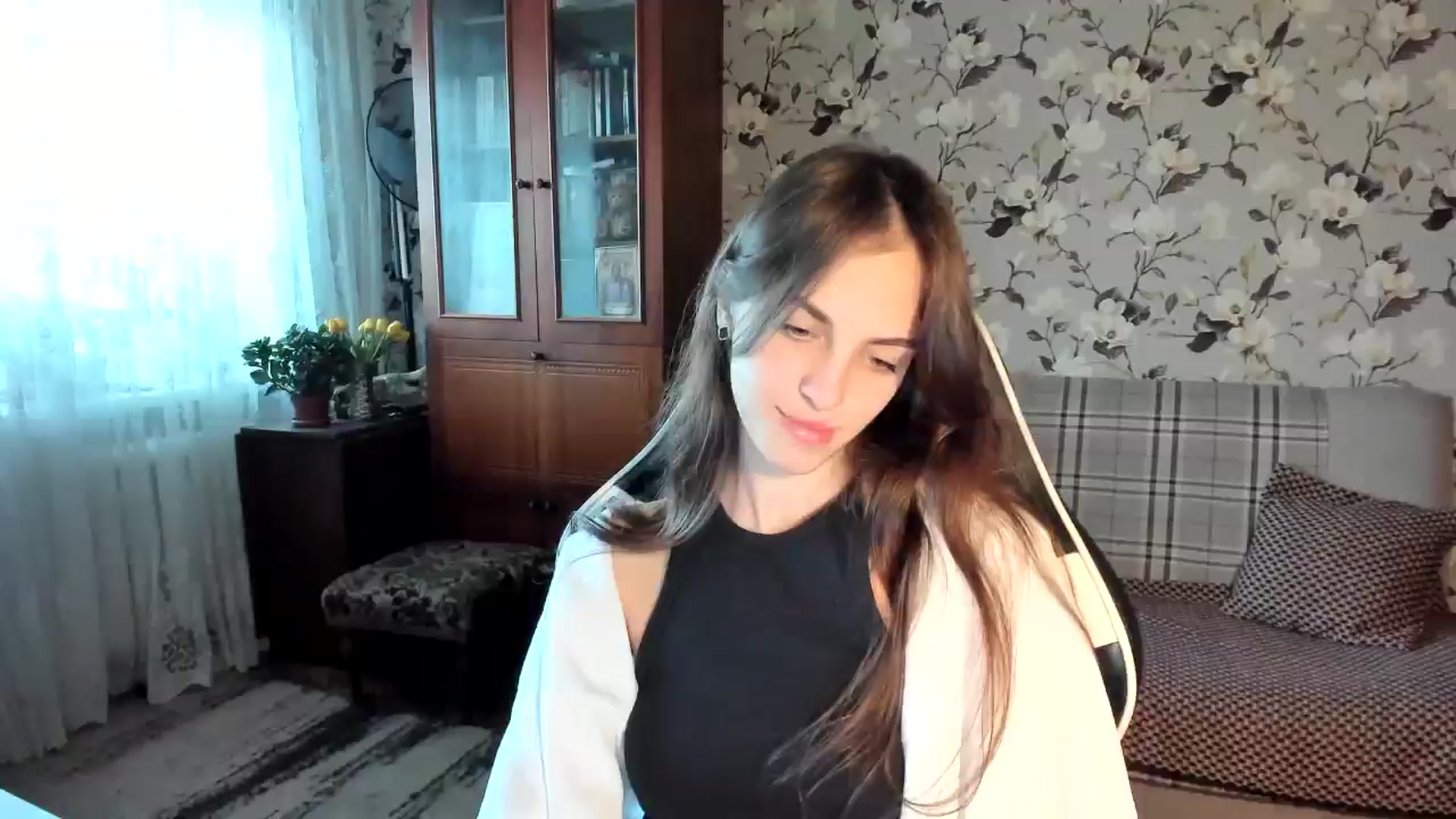 Gallery image thumbnail from Dashamoxy's myfreecams stream on, 11/15/2025, 12:47 image 2 of 20