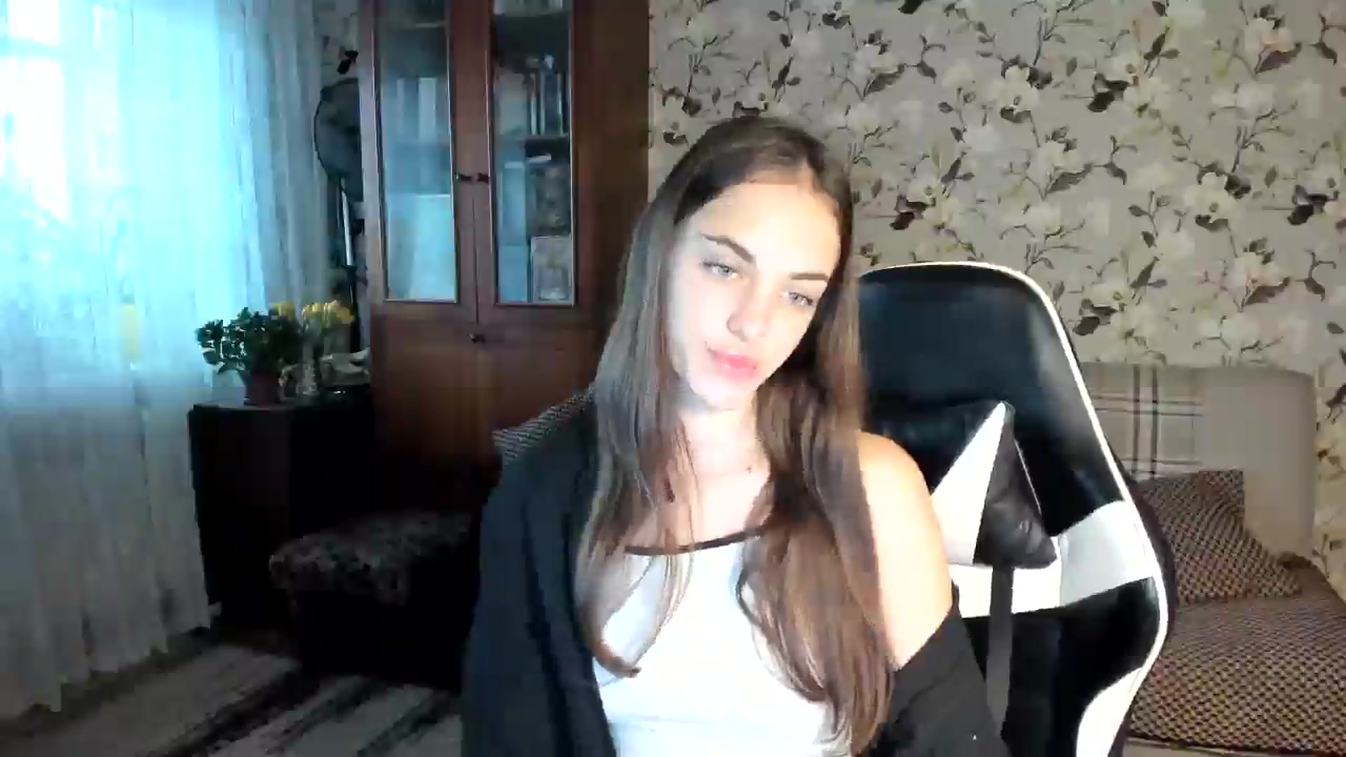 Gallery image thumbnail from Dashamoxy's myfreecams stream on, 11/17/2025, 07:34 image 11 of 20