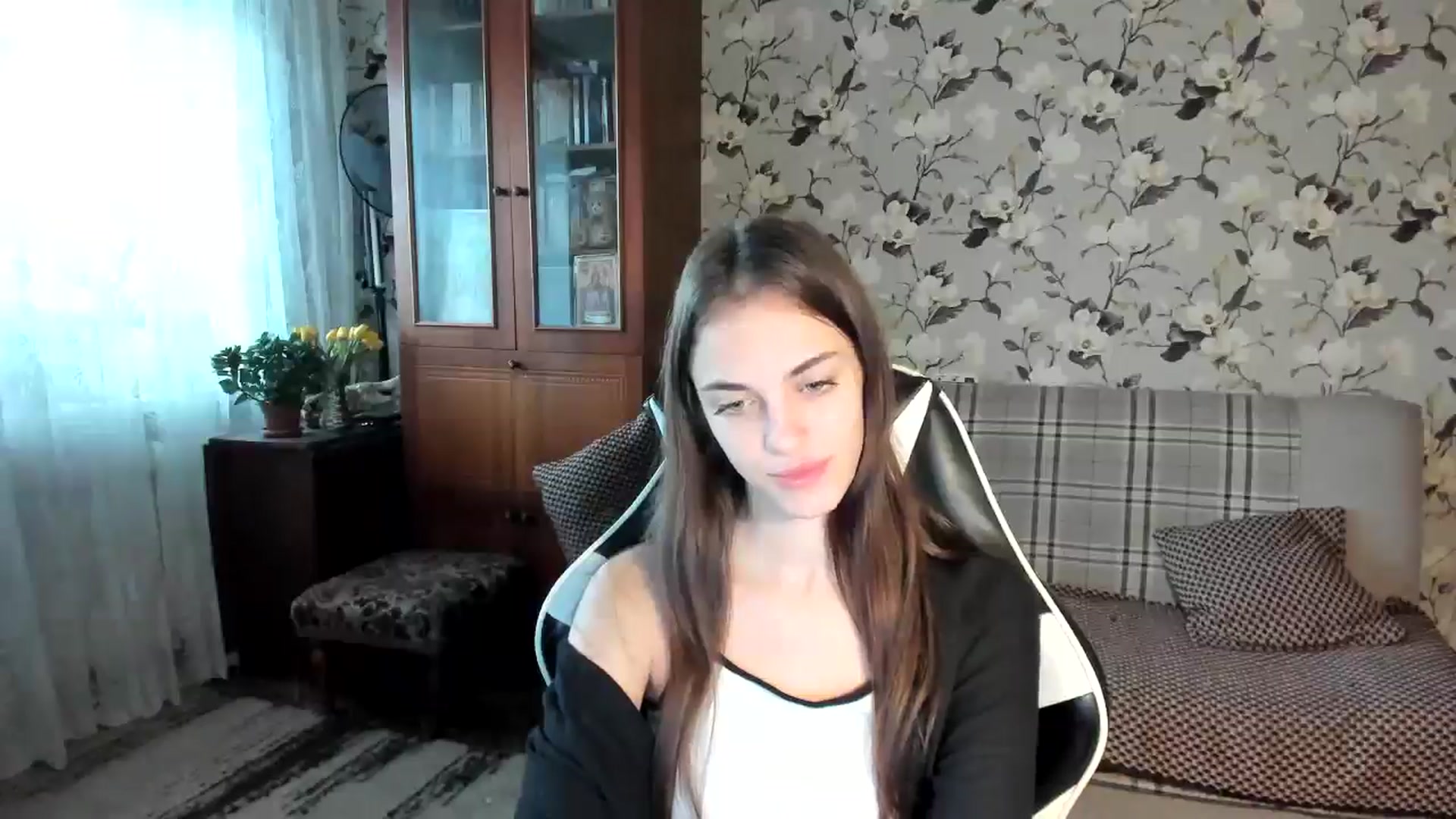 Gallery image thumbnail from Dashamoxy's myfreecams stream on, 11/17/2025, 08:54 image 13 of 20