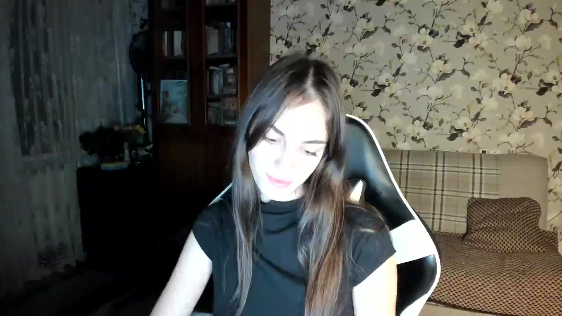 Gallery image thumbnail from Dashamoxy's myfreecams stream on, 11/18/2025, 15:03 image 15 of 20