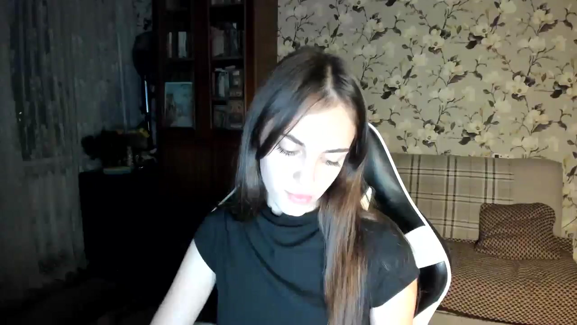 Gallery image thumbnail from Dashamoxy's myfreecams stream on, 11/18/2025, 15:03 image 8 of 20