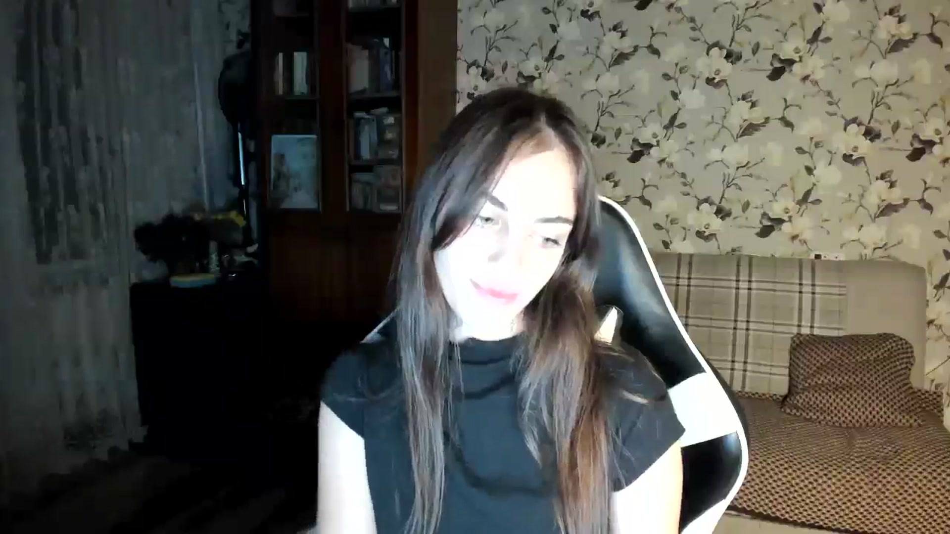Gallery image thumbnail from Dashamoxy's myfreecams stream on, 11/18/2025, 15:03 image 18 of 20