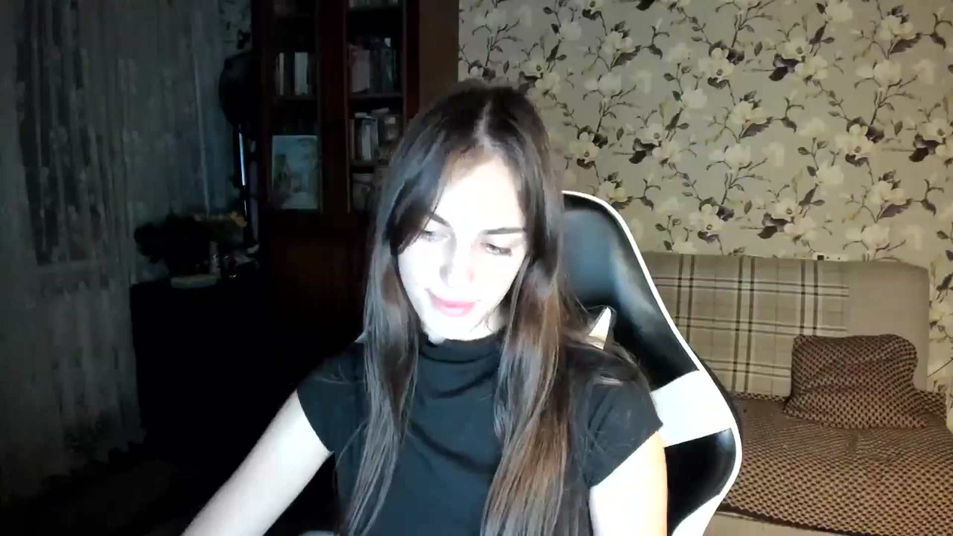 Gallery image thumbnail from Dashamoxy's myfreecams stream on, 11/18/2025, 15:03 image 14 of 20
