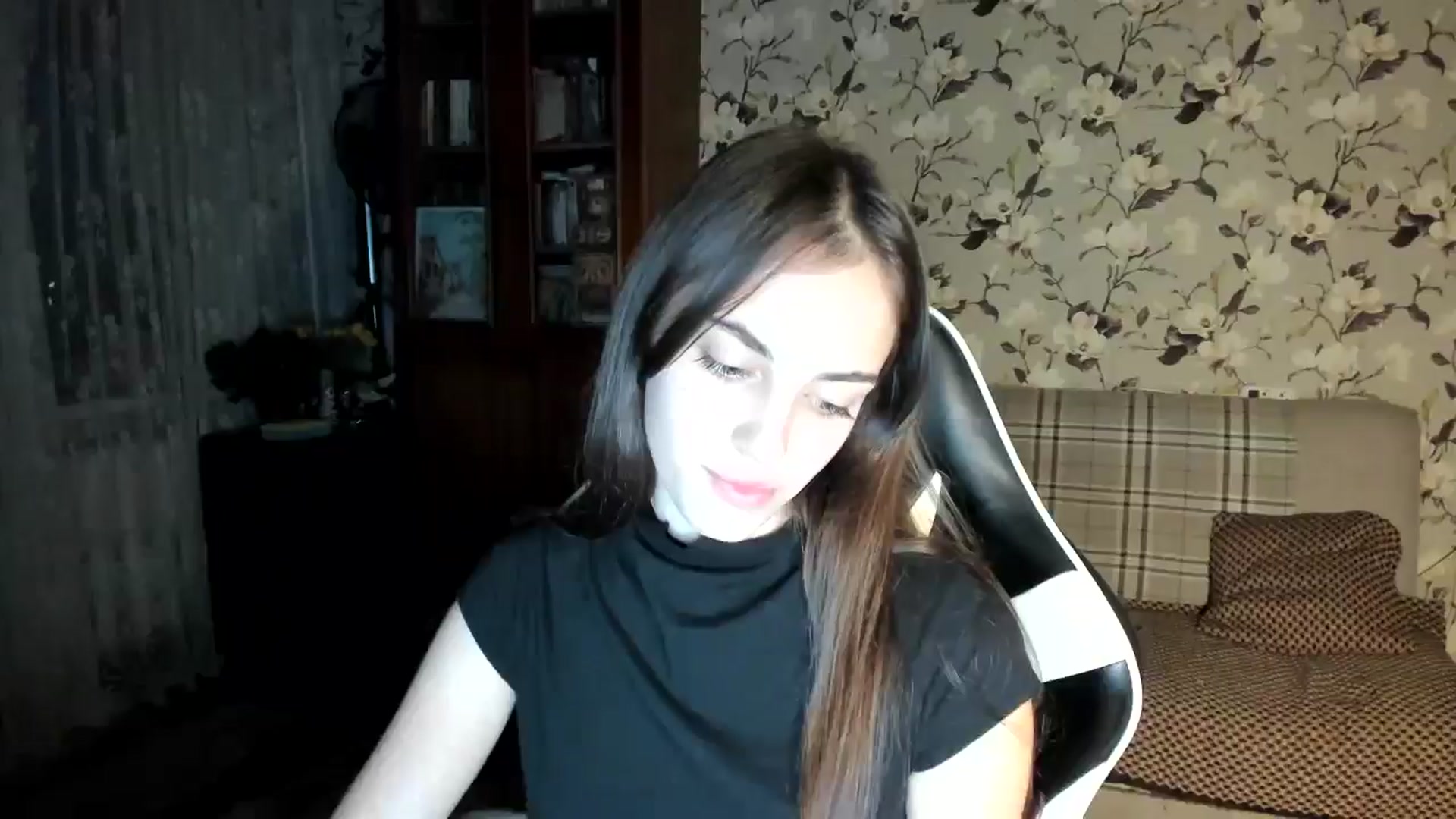 Gallery image thumbnail from Dashamoxy's myfreecams stream on, 11/18/2025, 15:03 image 7 of 20