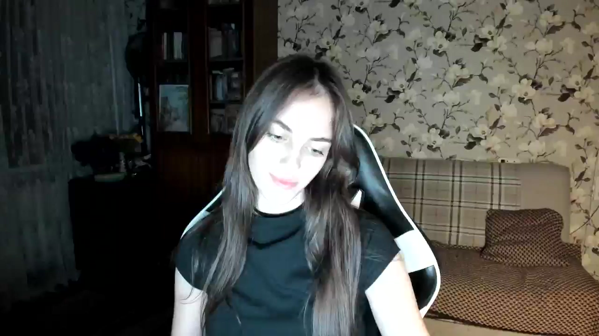 Gallery image thumbnail from Dashamoxy's myfreecams stream on, 11/18/2025, 15:24 image 6 of 20
