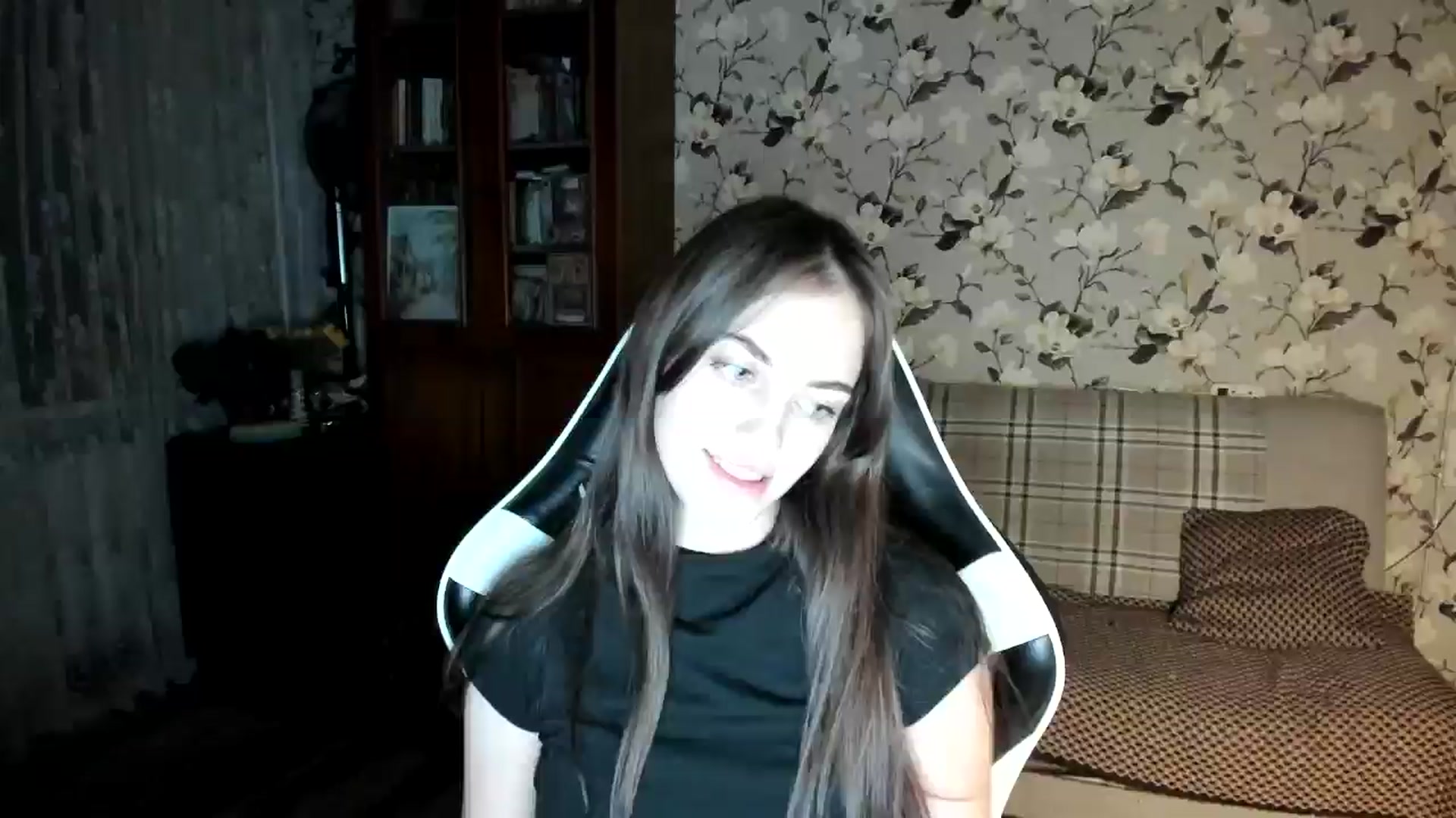 Gallery image thumbnail from Dashamoxy's myfreecams stream on, 11/18/2025, 15:24 image 2 of 20