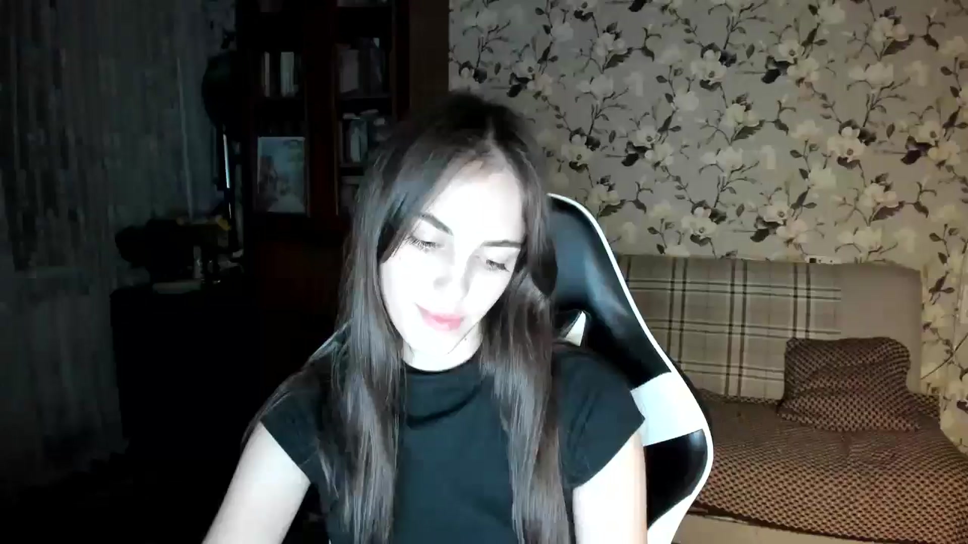 Gallery image thumbnail from Dashamoxy's myfreecams stream on, 11/18/2025, 15:24 image 15 of 20