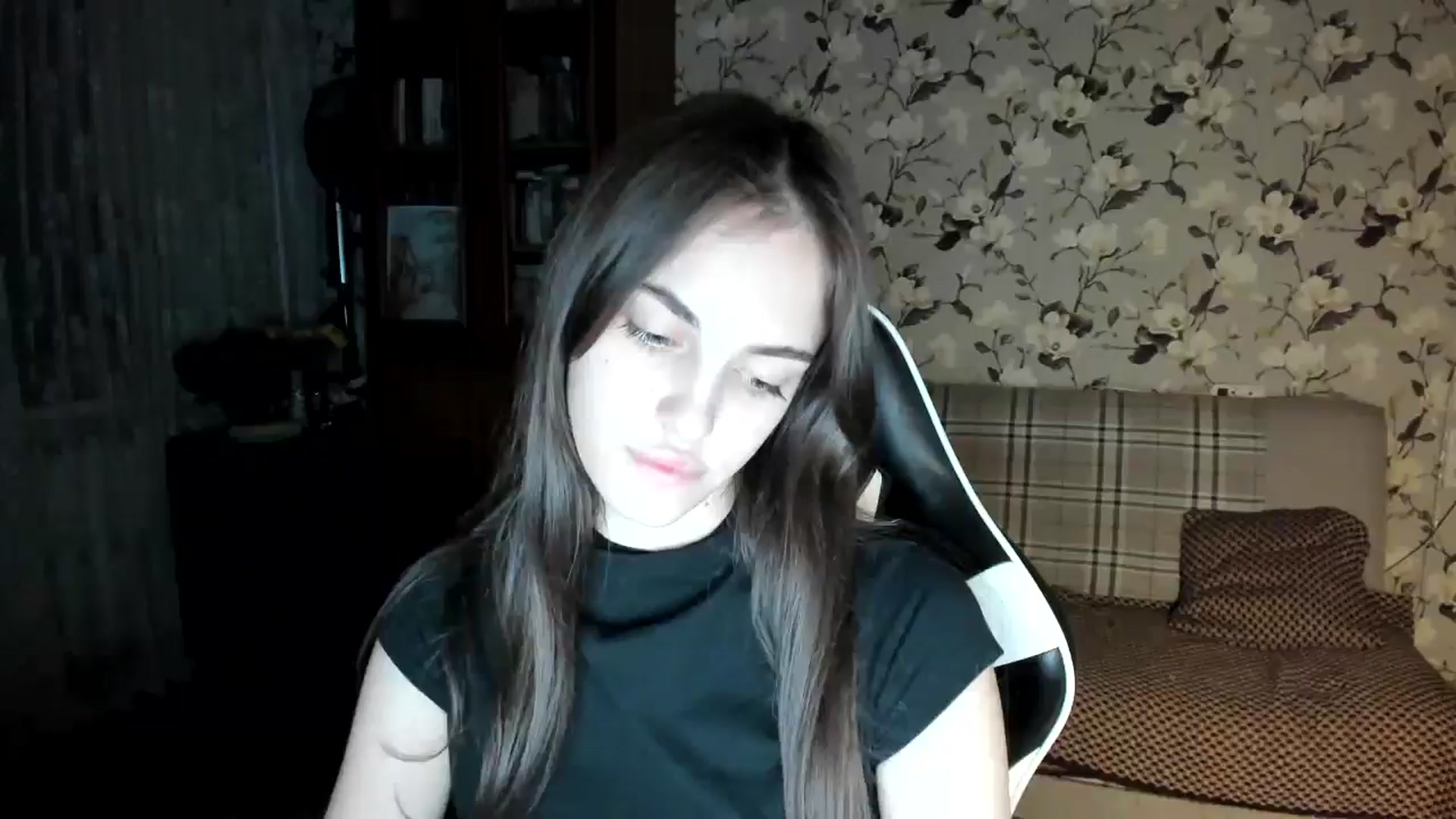 Gallery image thumbnail from Dashamoxy's myfreecams stream on, 11/18/2025, 15:24 image 11 of 20
