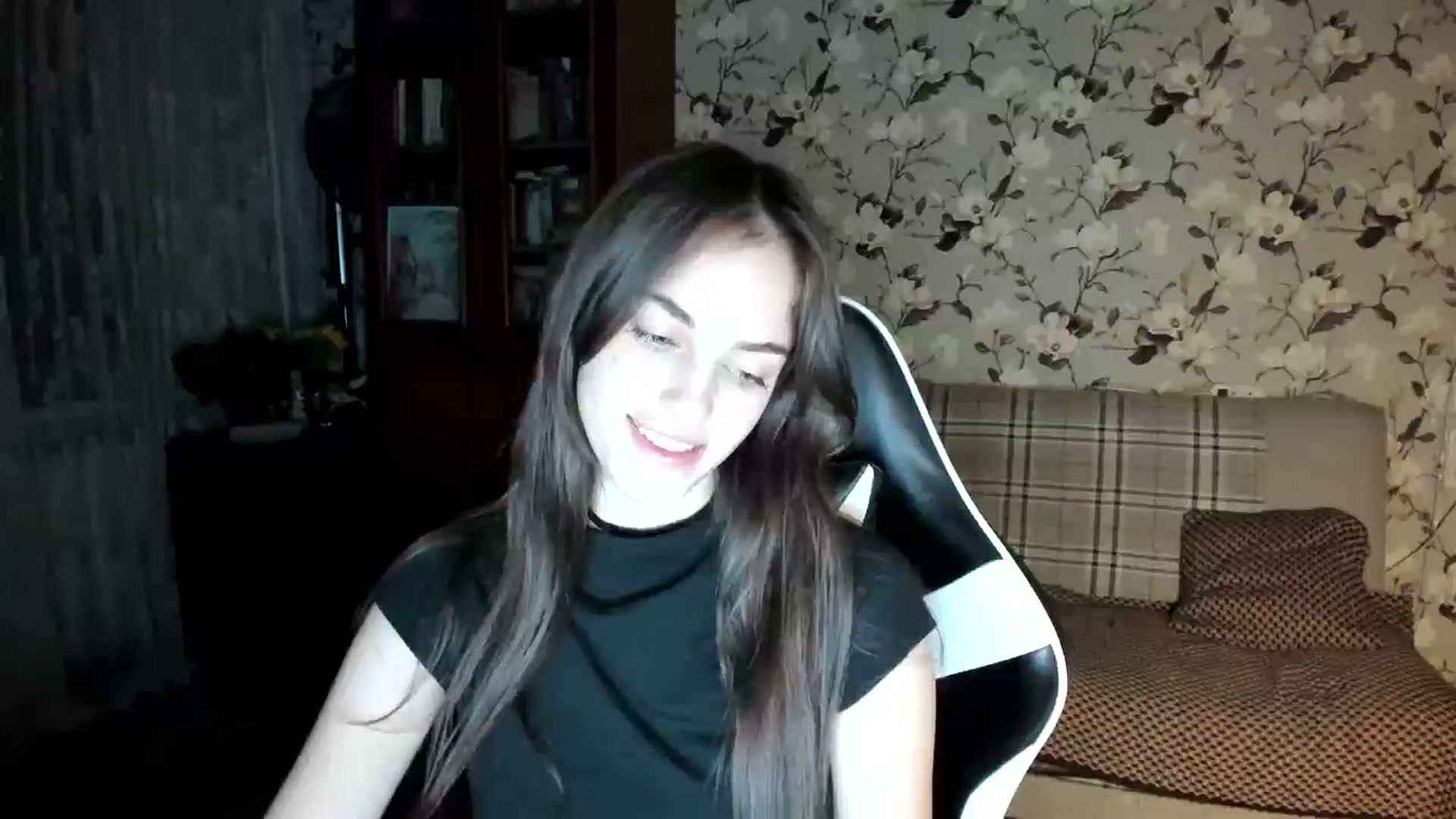 Gallery image thumbnail from Dashamoxy's myfreecams stream on, 11/18/2025, 15:24 image 4 of 20
