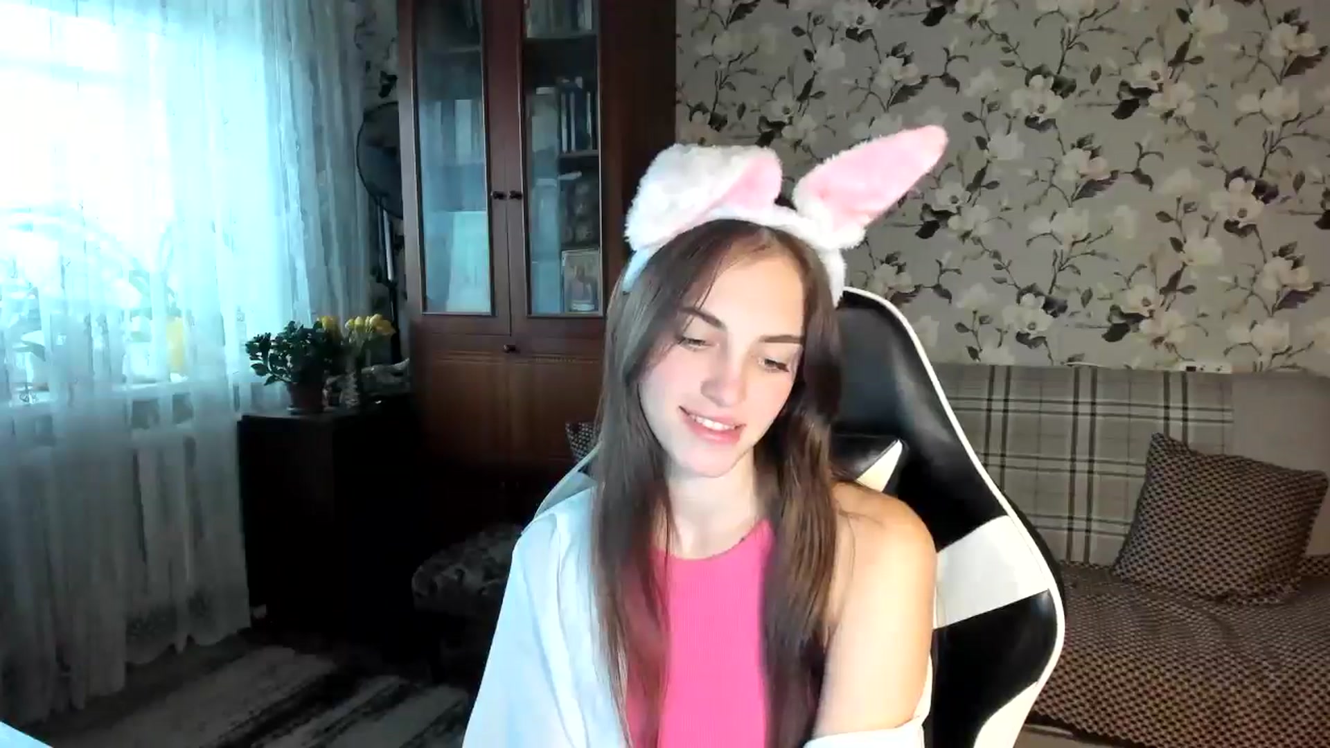 Gallery image thumbnail from Dashamoxy's myfreecams stream on, 11/19/2025, 11:33 image 9 of 20