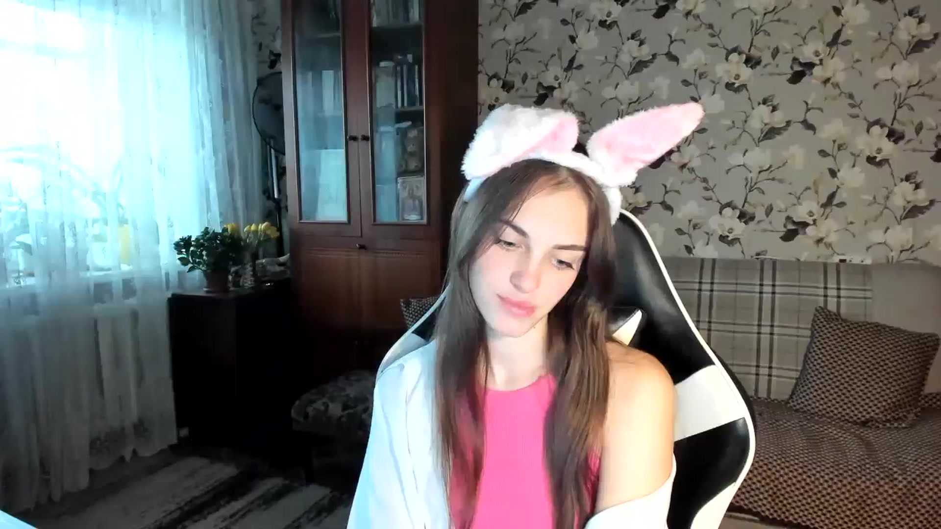 Gallery image thumbnail from Dashamoxy's myfreecams stream on, 11/19/2025, 11:33 image 8 of 20