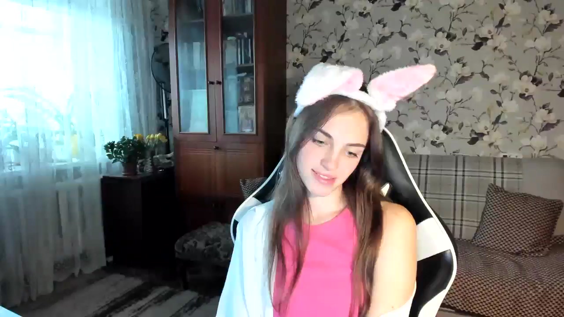 Gallery image thumbnail from Dashamoxy's myfreecams stream on, 11/19/2025, 11:33 image 15 of 20