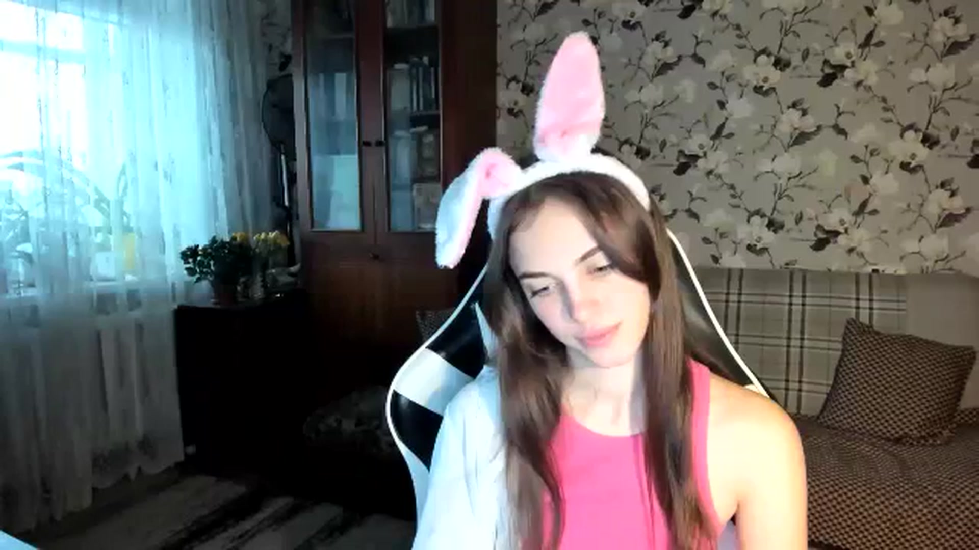 Gallery image thumbnail from Dashamoxy's myfreecams stream on, 11/19/2025, 13:10 image 9 of 20