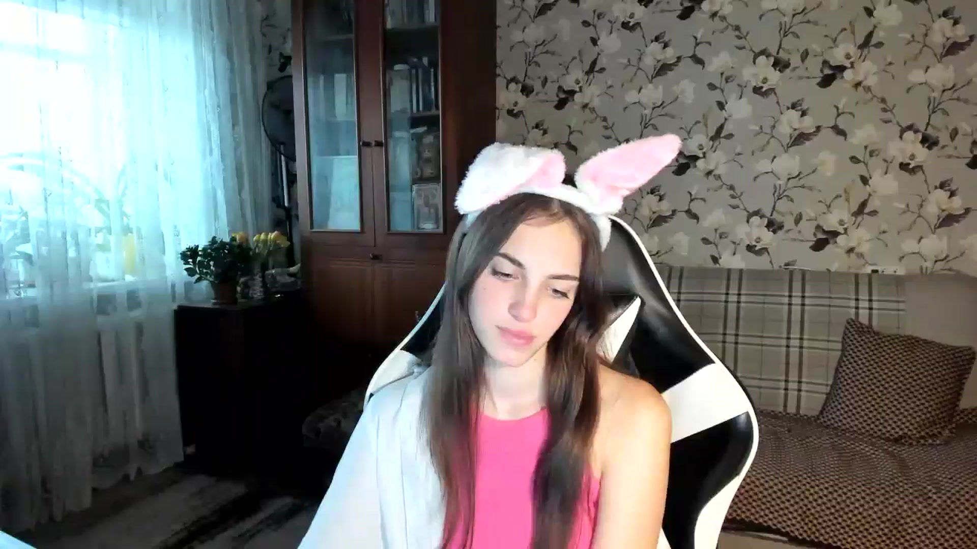 Gallery image thumbnail from Dashamoxy's myfreecams stream on, 11/19/2025, 13:10 image 5 of 20