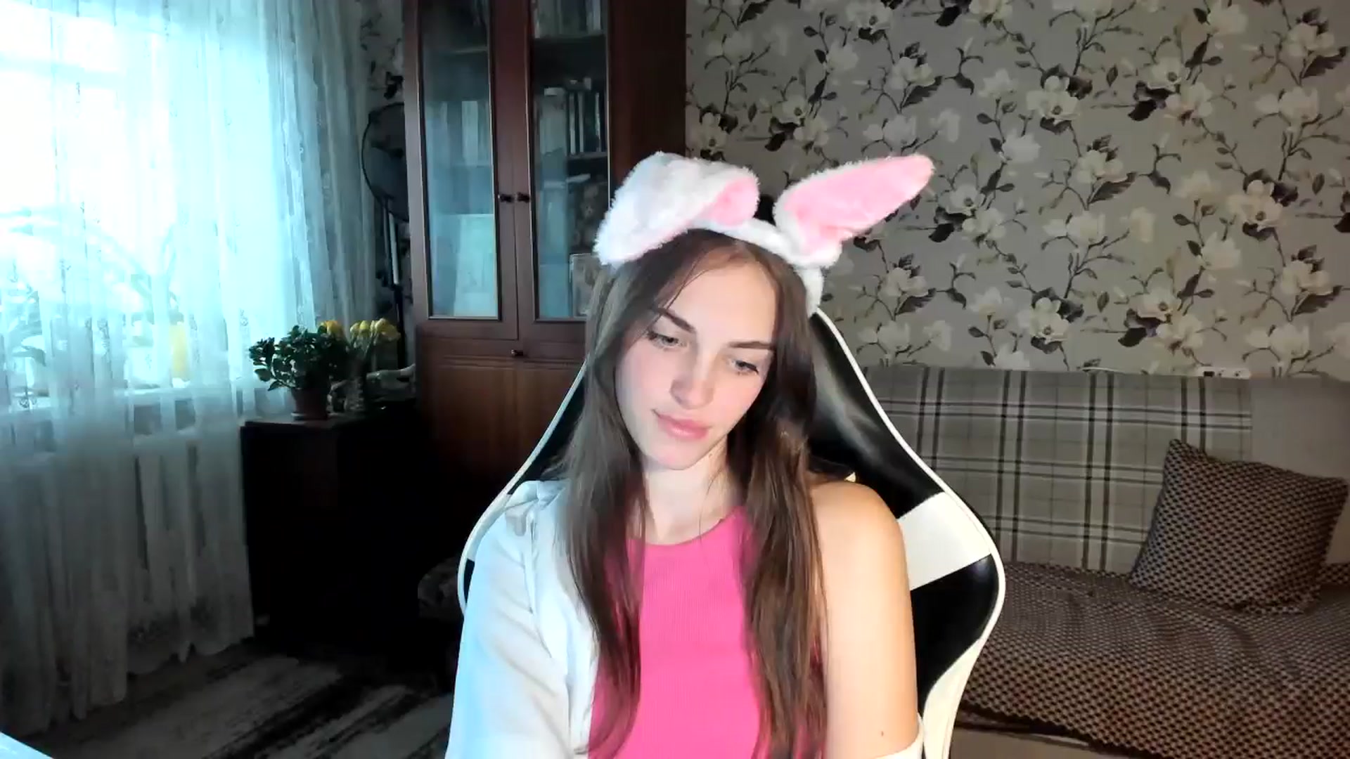 Gallery image thumbnail from Dashamoxy's myfreecams stream on, 11/19/2025, 13:10 image 2 of 20