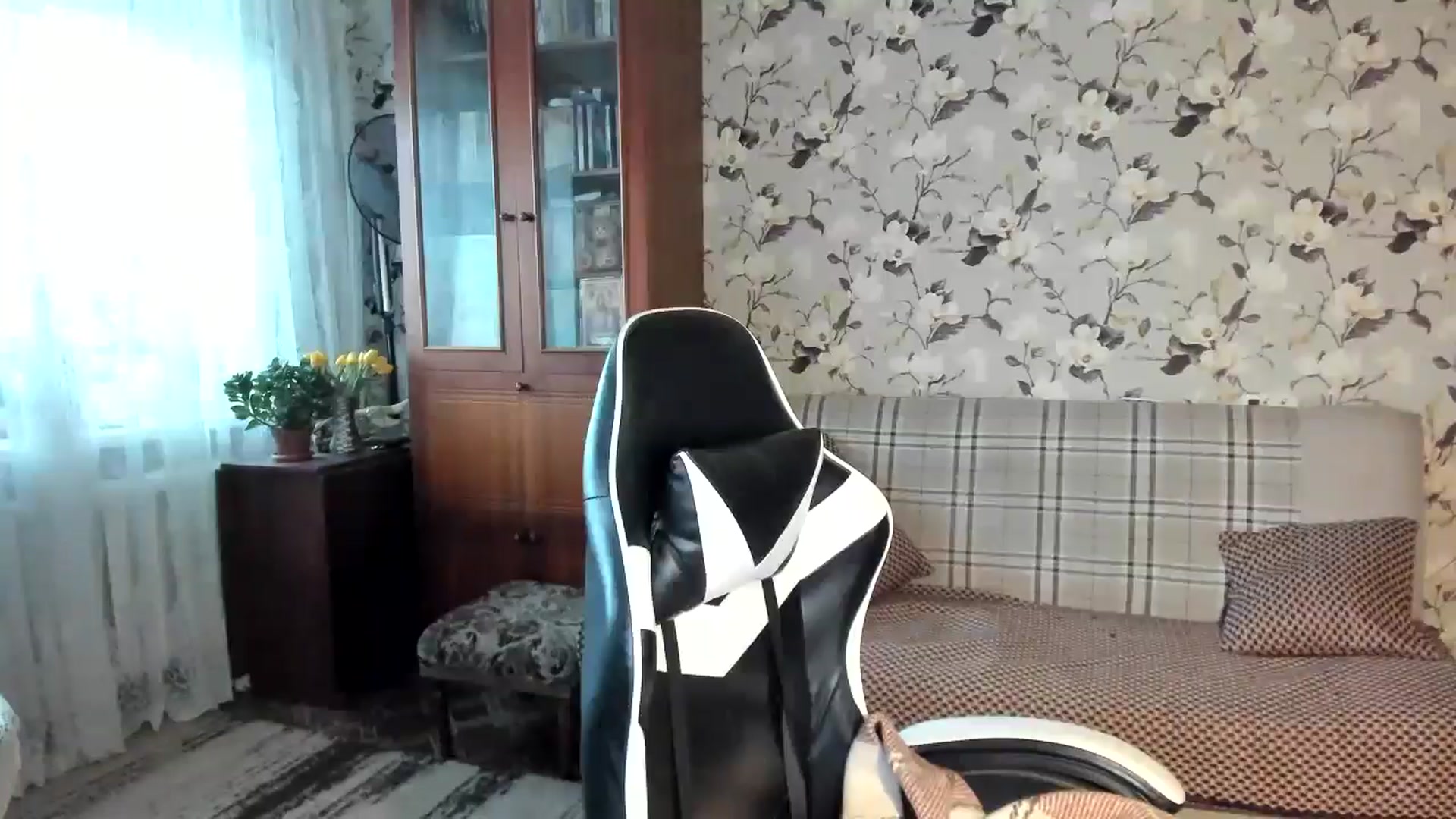 Gallery image thumbnail from Dashamoxy's myfreecams stream on, 11/20/2025, 09:21 image 3 of 20