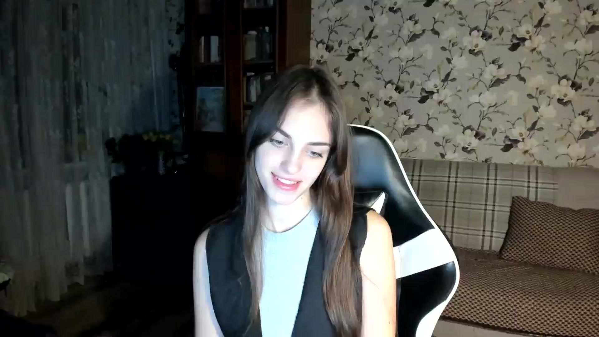 Gallery image thumbnail from Dashamoxy's myfreecams stream on, 11/27/2025, 15:01 image 14 of 20