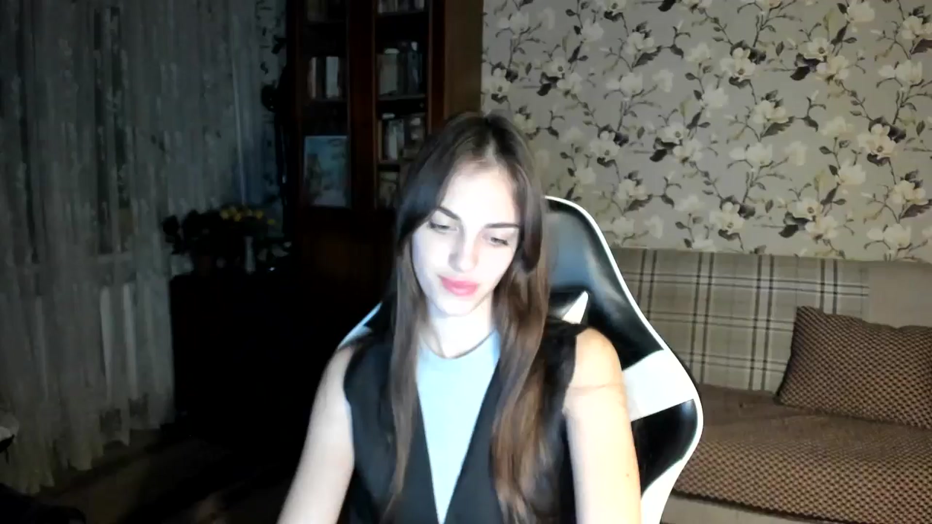 Gallery image thumbnail from Dashamoxy's myfreecams stream on, 11/27/2025, 15:01 image 12 of 20