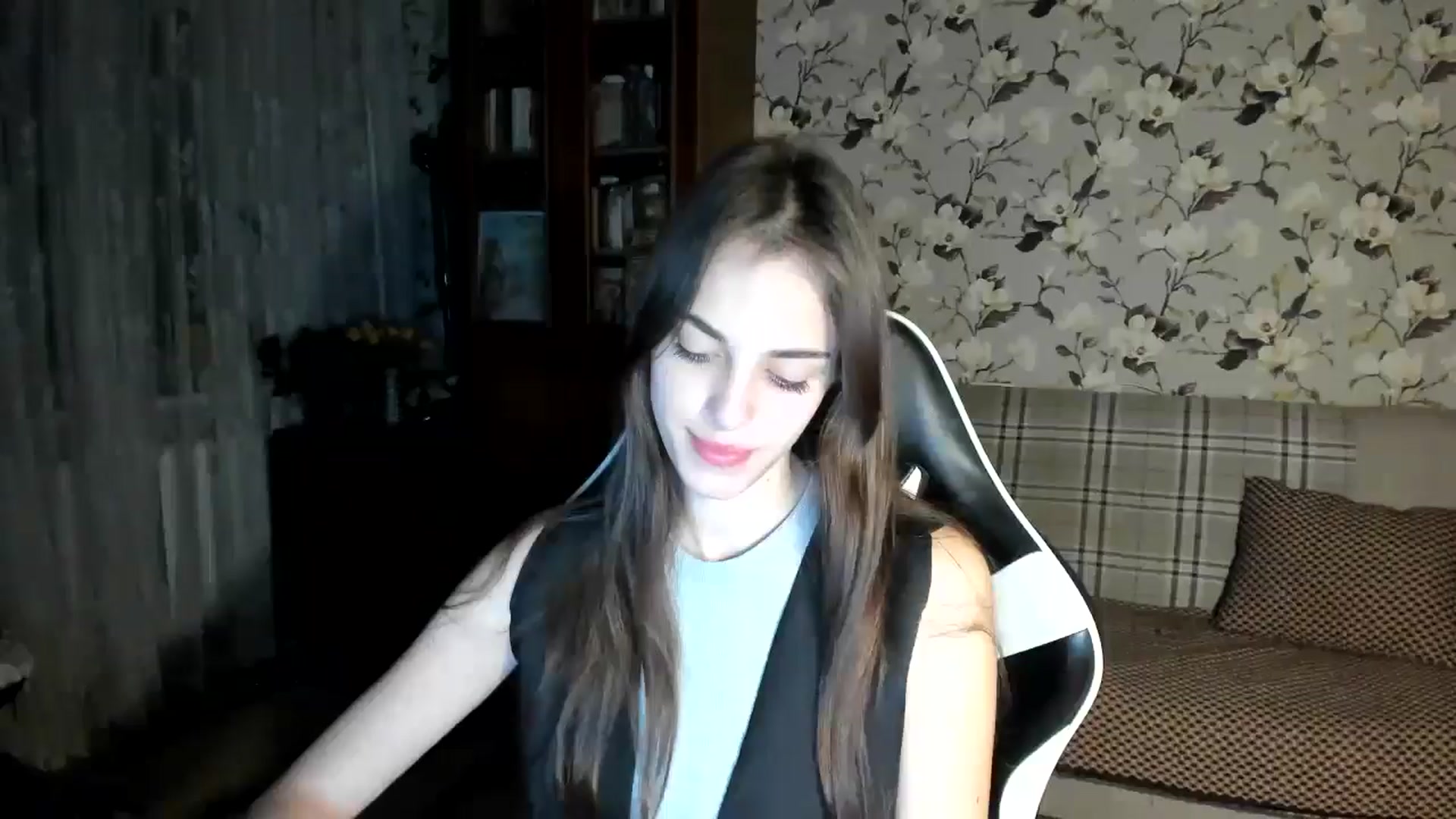 Gallery image thumbnail from Dashamoxy's myfreecams stream on, 11/27/2025, 15:01 image 5 of 20