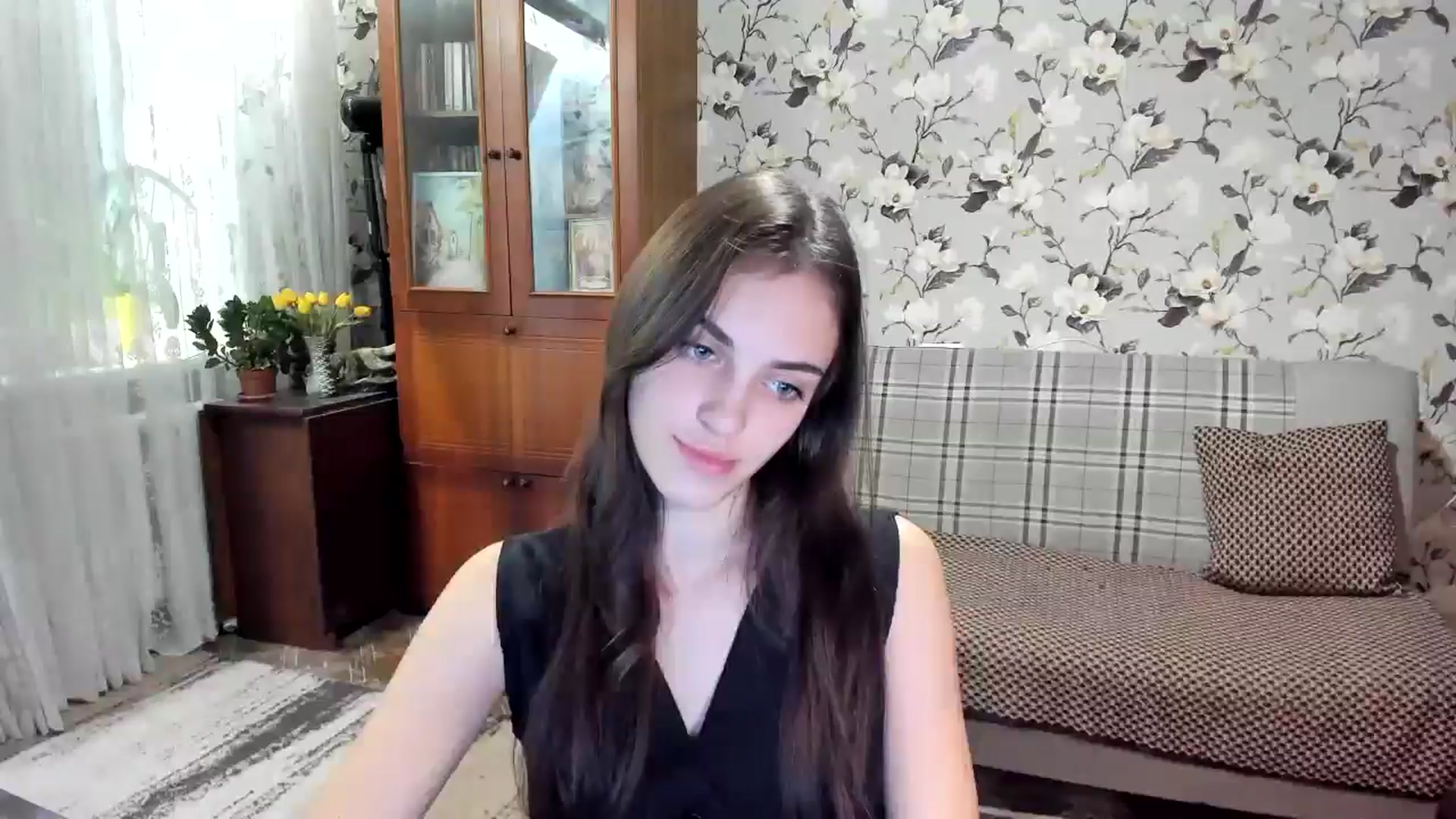 Gallery image thumbnail from Dashamoxy's myfreecams stream on, 12/02/2025, 16:03 image 12 of 20
