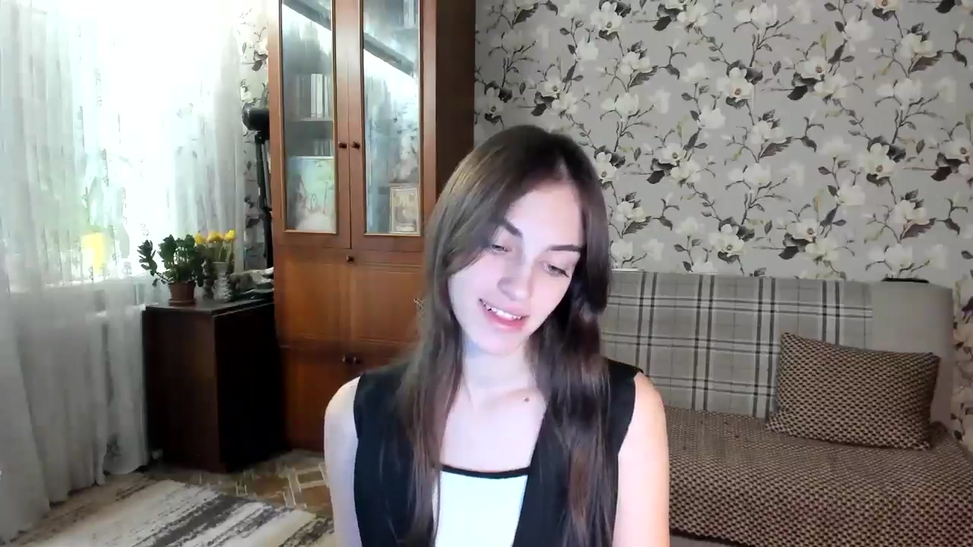 Gallery image thumbnail from Dashamoxy's myfreecams stream on, 12/05/2025, 15:40 image 13 of 20