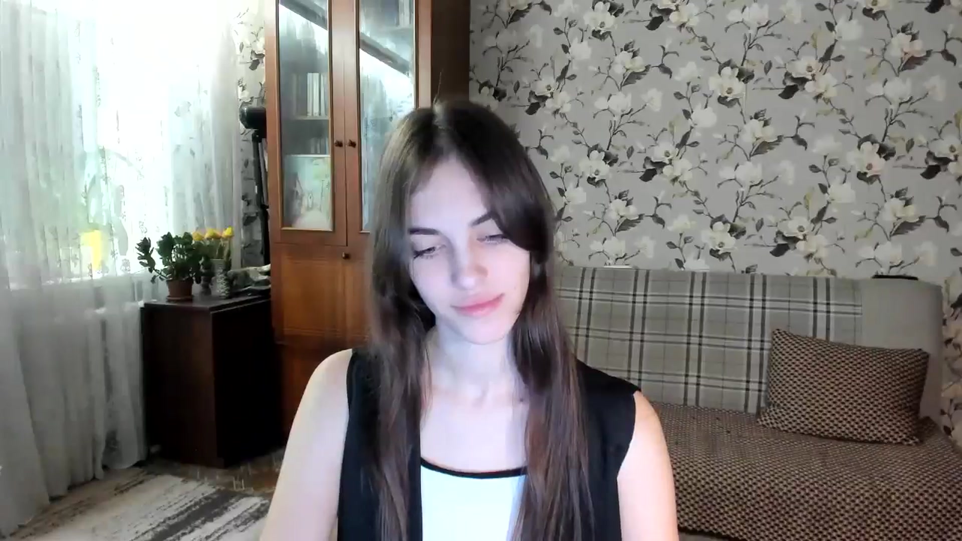 Gallery image thumbnail from Dashamoxy's myfreecams stream on, 12/05/2025, 15:40 image 11 of 20