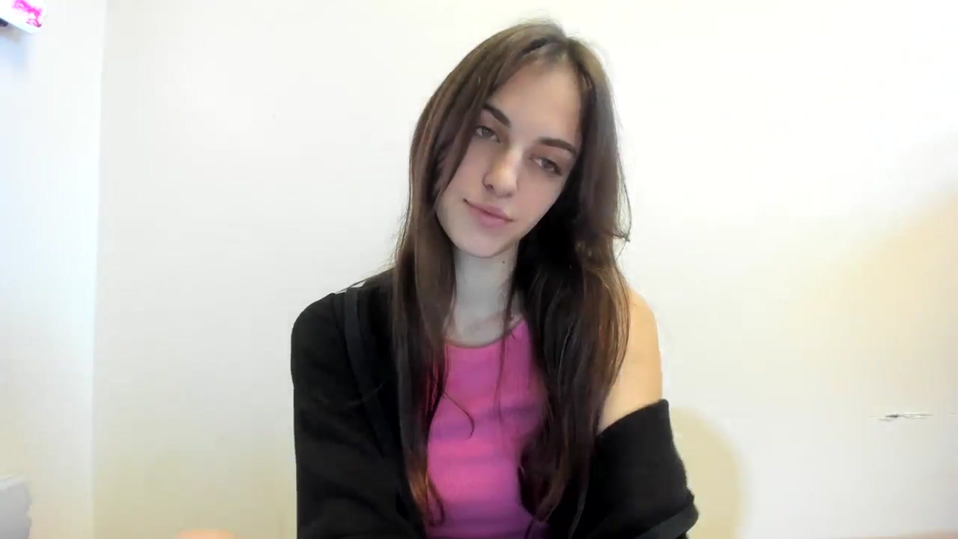 Gallery image thumbnail from Dashamoxy's myfreecams stream on, 12/15/2025, 14:00 image 16 of 20