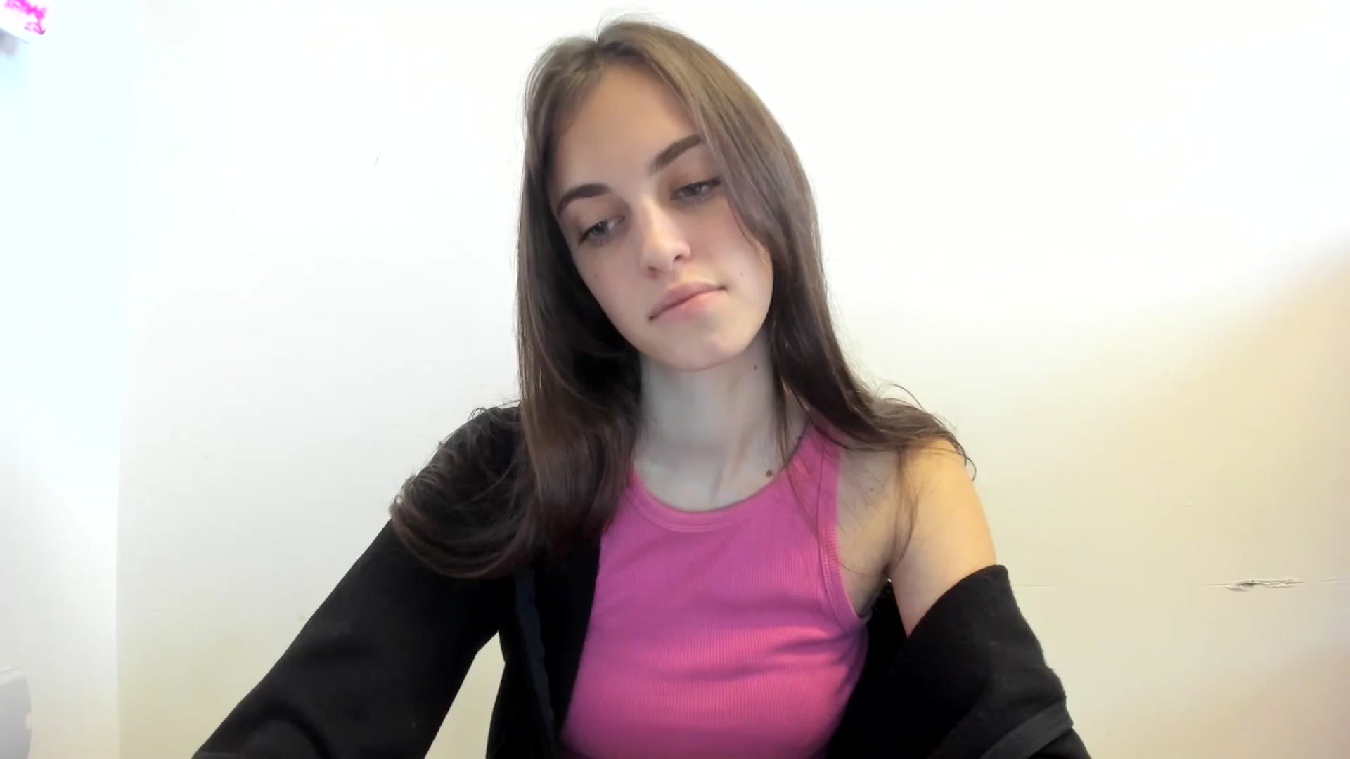 Gallery image thumbnail from Dashamoxy's myfreecams stream on, 12/15/2025, 14:00 image 11 of 20