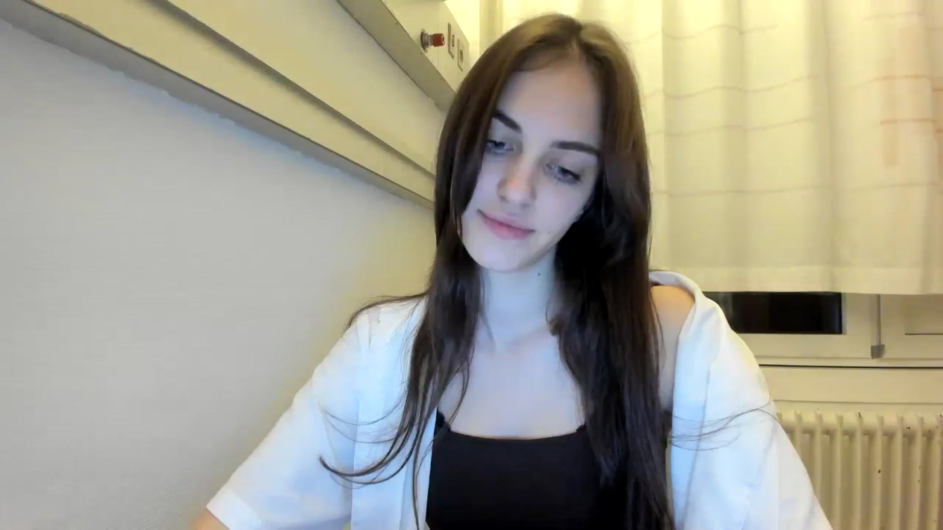 Gallery image thumbnail from Dashamoxy's myfreecams stream on, 12/20/2025, 21:10 image 2 of 20