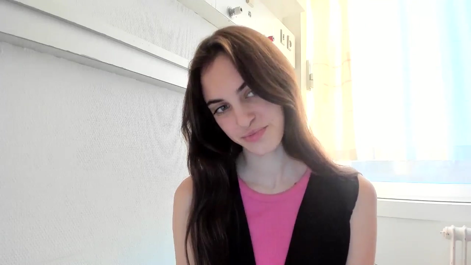 Gallery image thumbnail from Dashamoxy's myfreecams stream on, 12/30/2025, 15:04 image 5 of 20