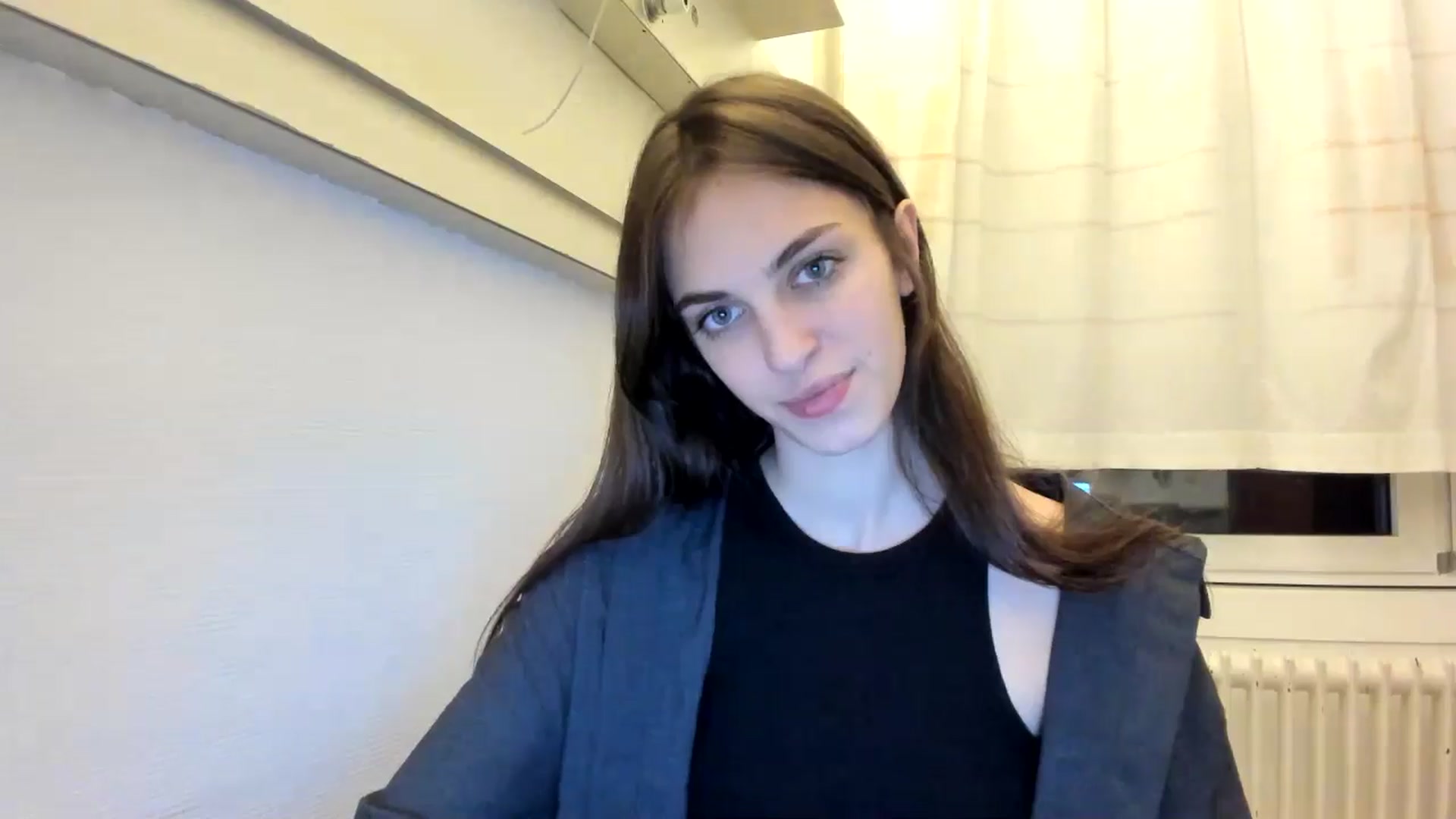 Gallery image thumbnail from Dashamoxy's myfreecams stream on, 01/04/2026, 19:53 image 8 of 20