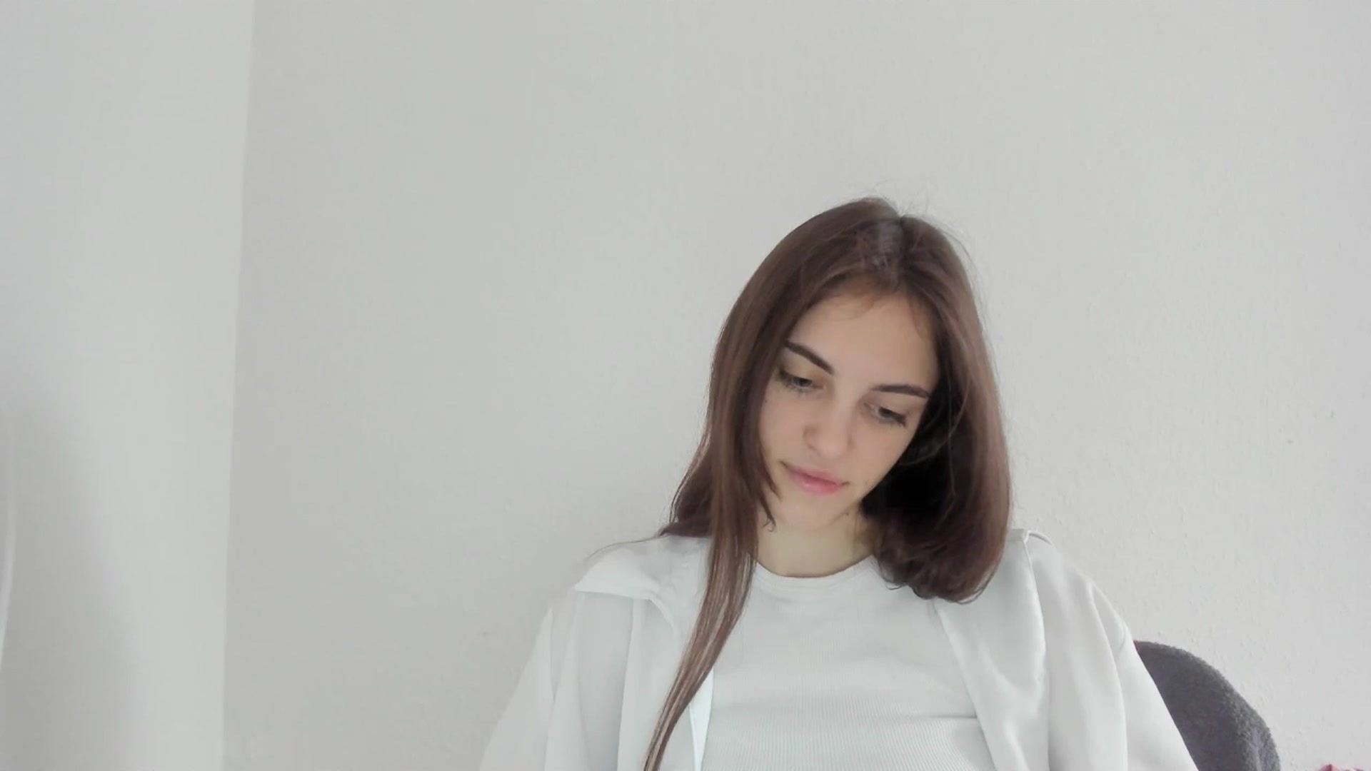 Gallery image thumbnail from Dashamoxy's myfreecams stream on, 01/25/2026, 12:13 image 15 of 20