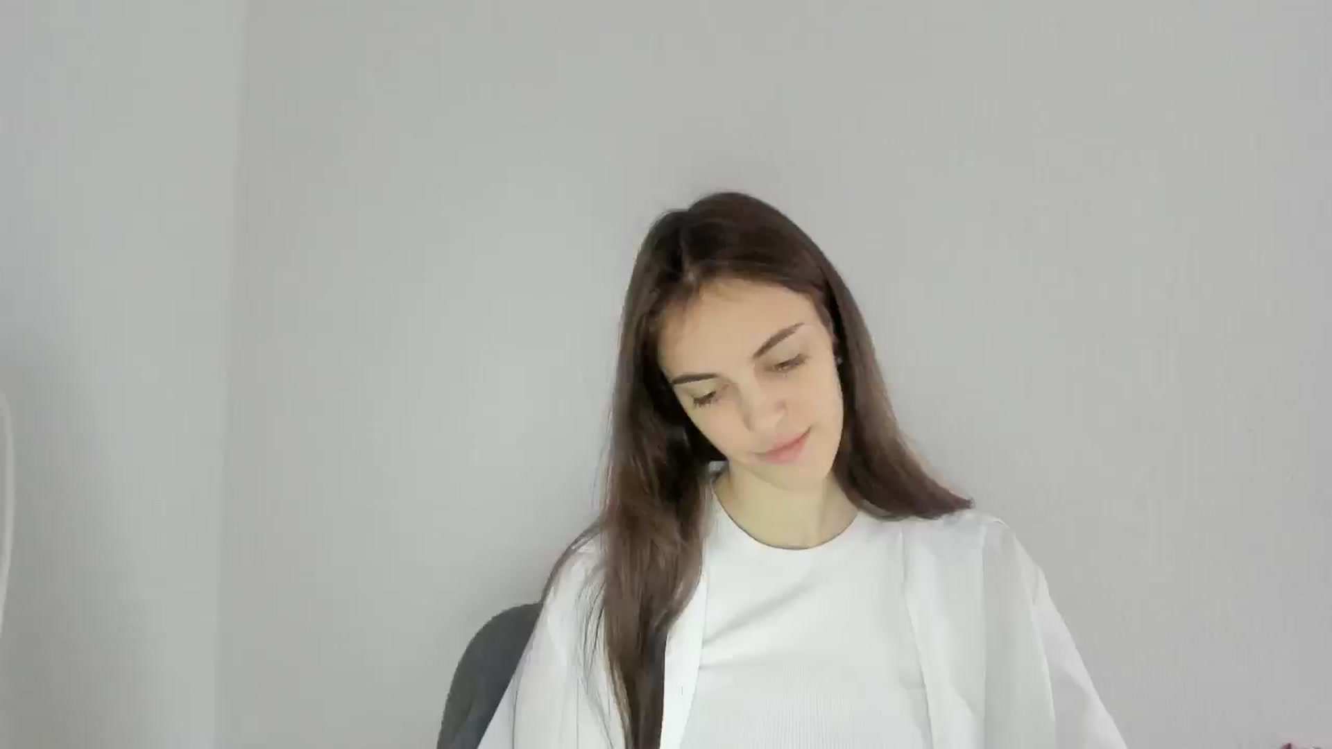 Gallery image thumbnail from Dashamoxy's myfreecams stream on, 01/25/2026, 12:28 image 16 of 20