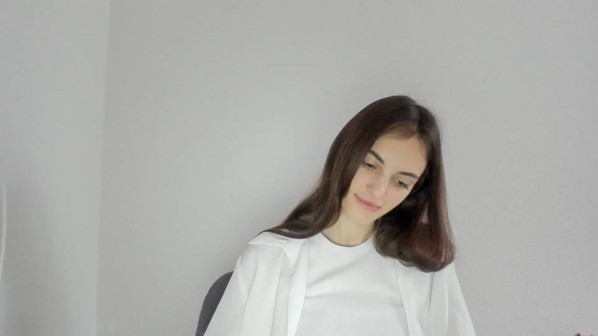 Gallery image thumbnail from Dashamoxy's myfreecams stream on, 01/25/2026, 12:28 image 20 of 20