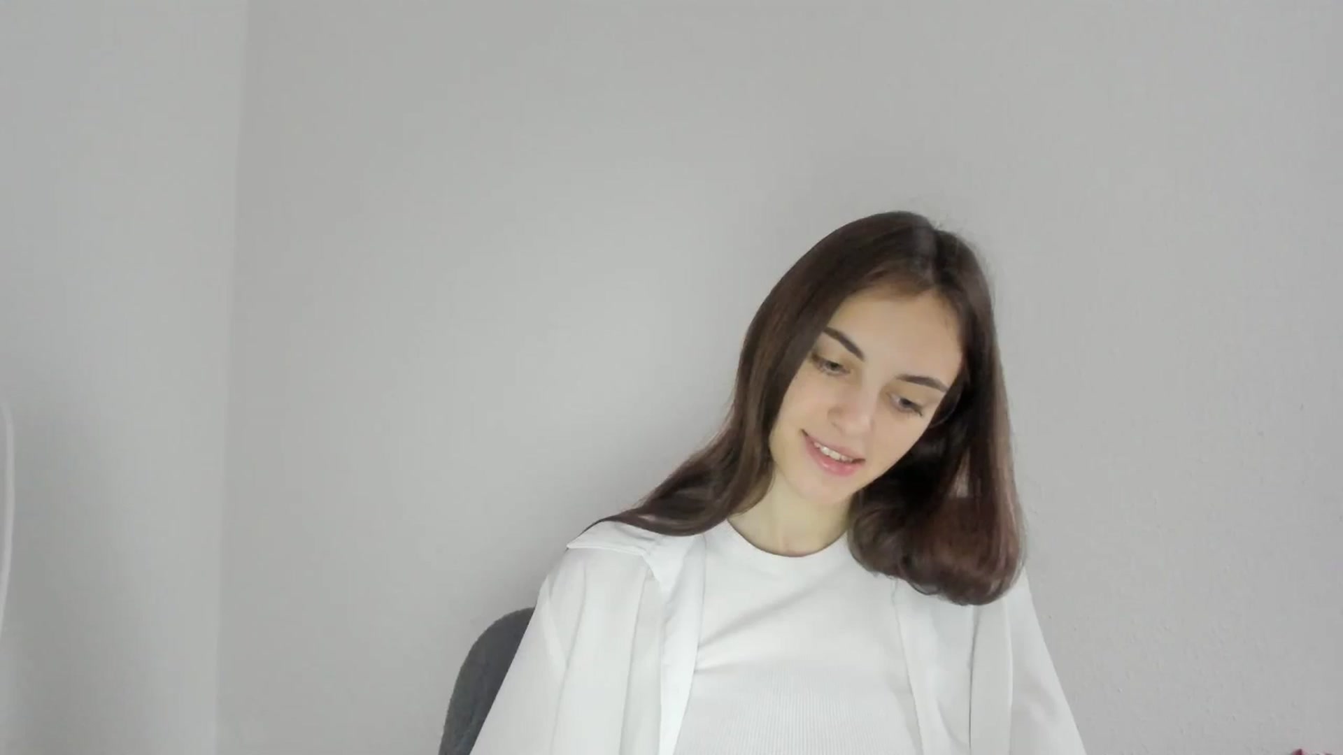 Gallery image thumbnail from Dashamoxy's myfreecams stream on, 01/25/2026, 12:28 image 19 of 20