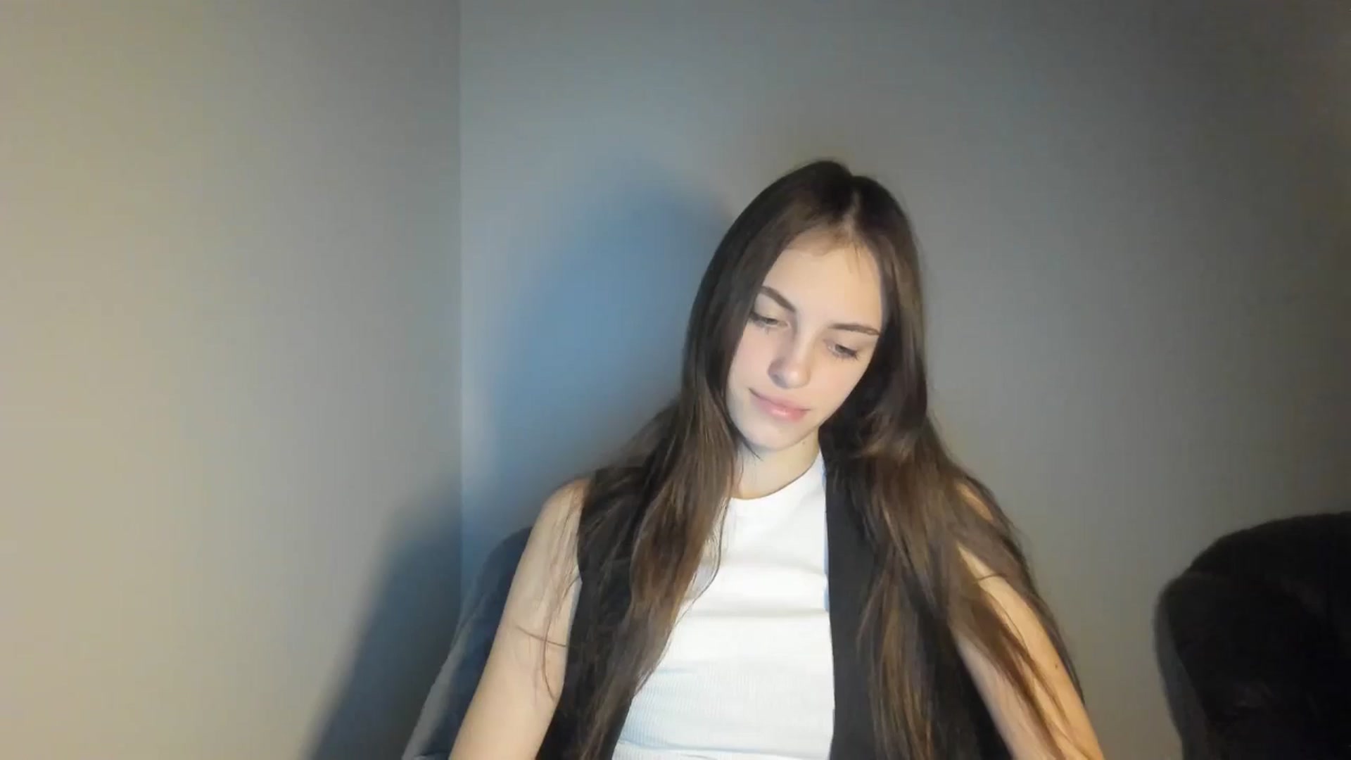 Gallery image thumbnail from Dashamoxy's myfreecams stream on, 01/30/2026, 17:12 image 8 of 20