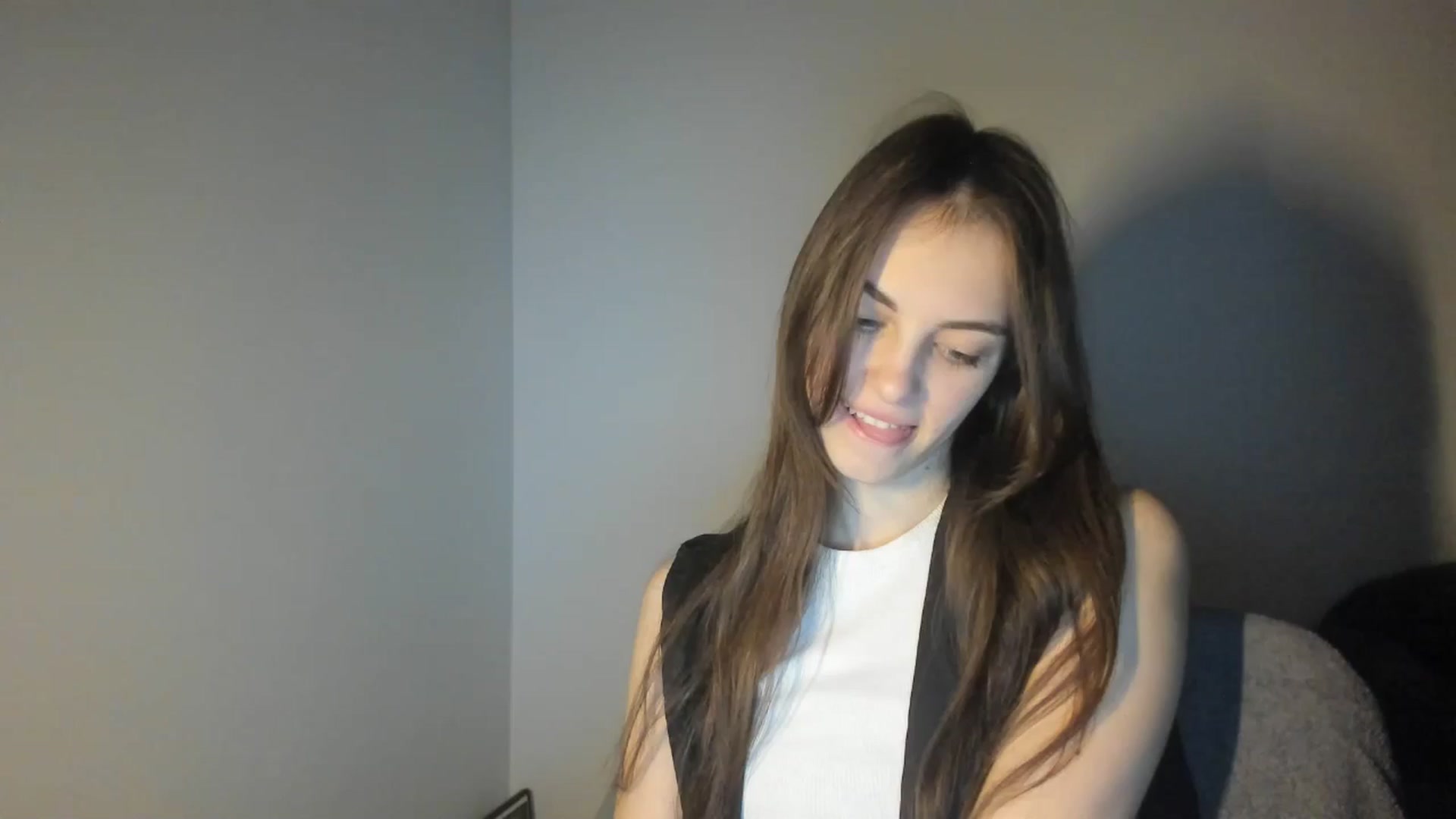 Gallery image thumbnail from Dashamoxy's myfreecams stream on, 01/30/2026, 18:47 image 1 of 20
