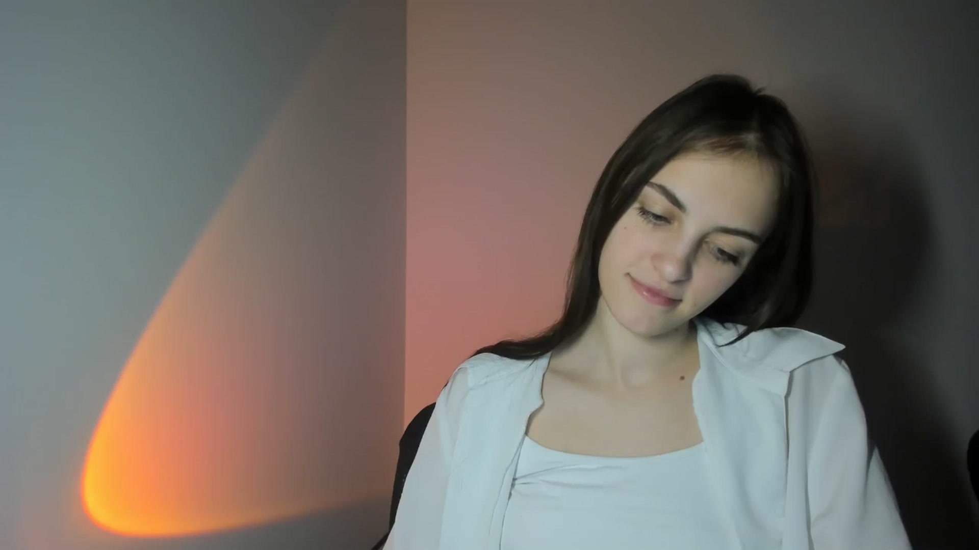 Gallery image thumbnail from Dashamoxy's myfreecams stream on, 02/01/2026, 18:37 image 16 of 20