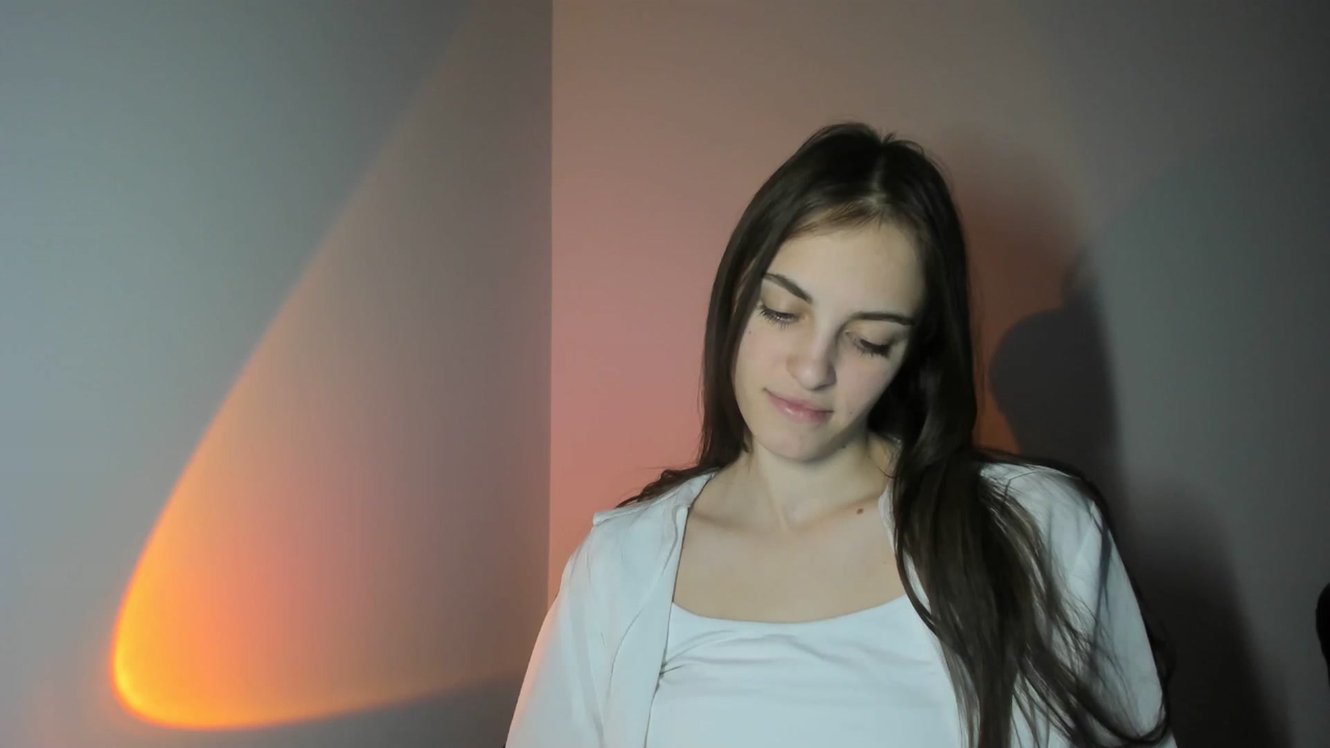Gallery image thumbnail from Dashamoxy's myfreecams stream on, 02/01/2026, 18:37 image 12 of 20