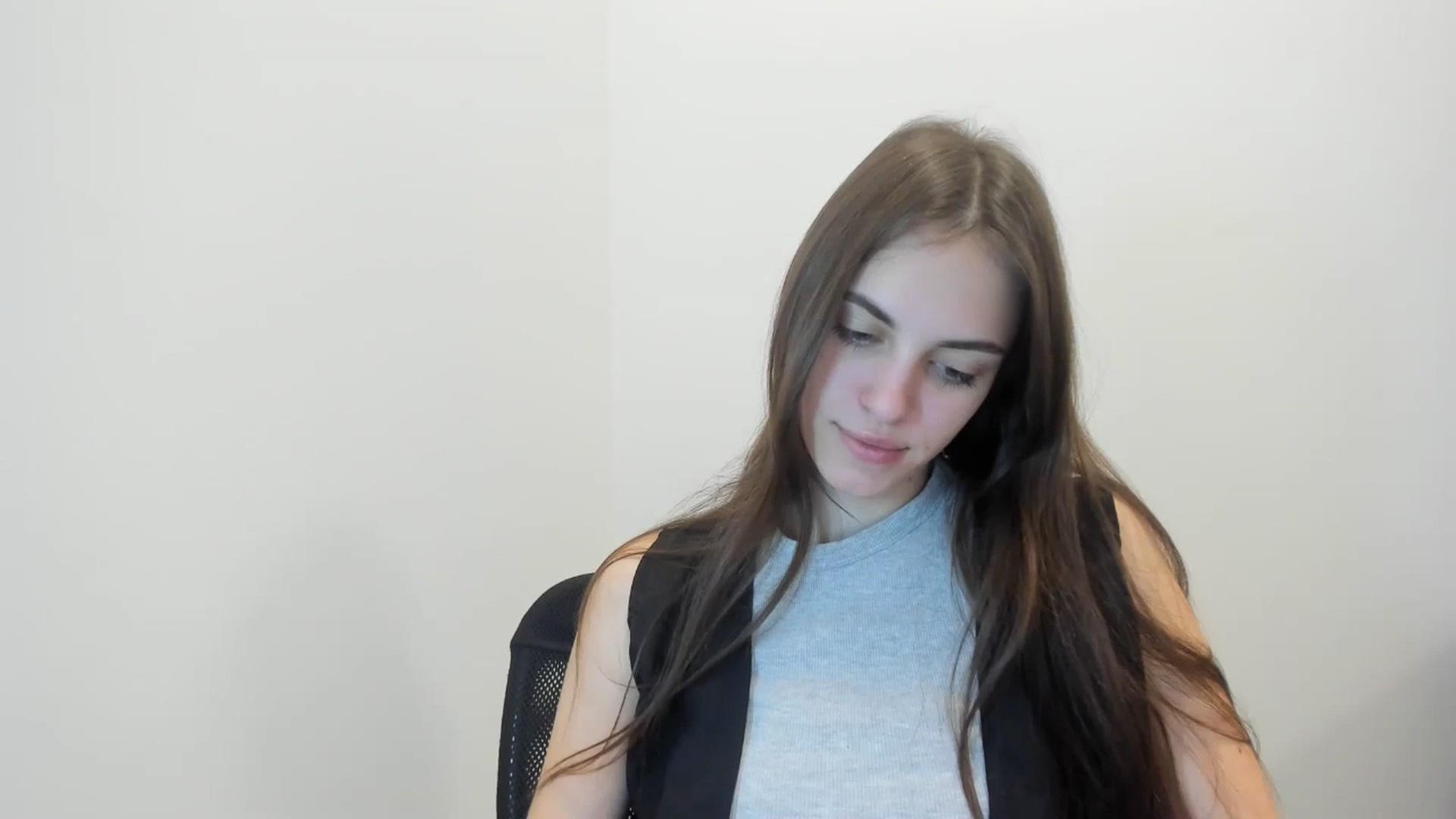 Gallery image thumbnail from Dashamoxy's myfreecams stream on, 02/02/2026, 18:49 image 7 of 20