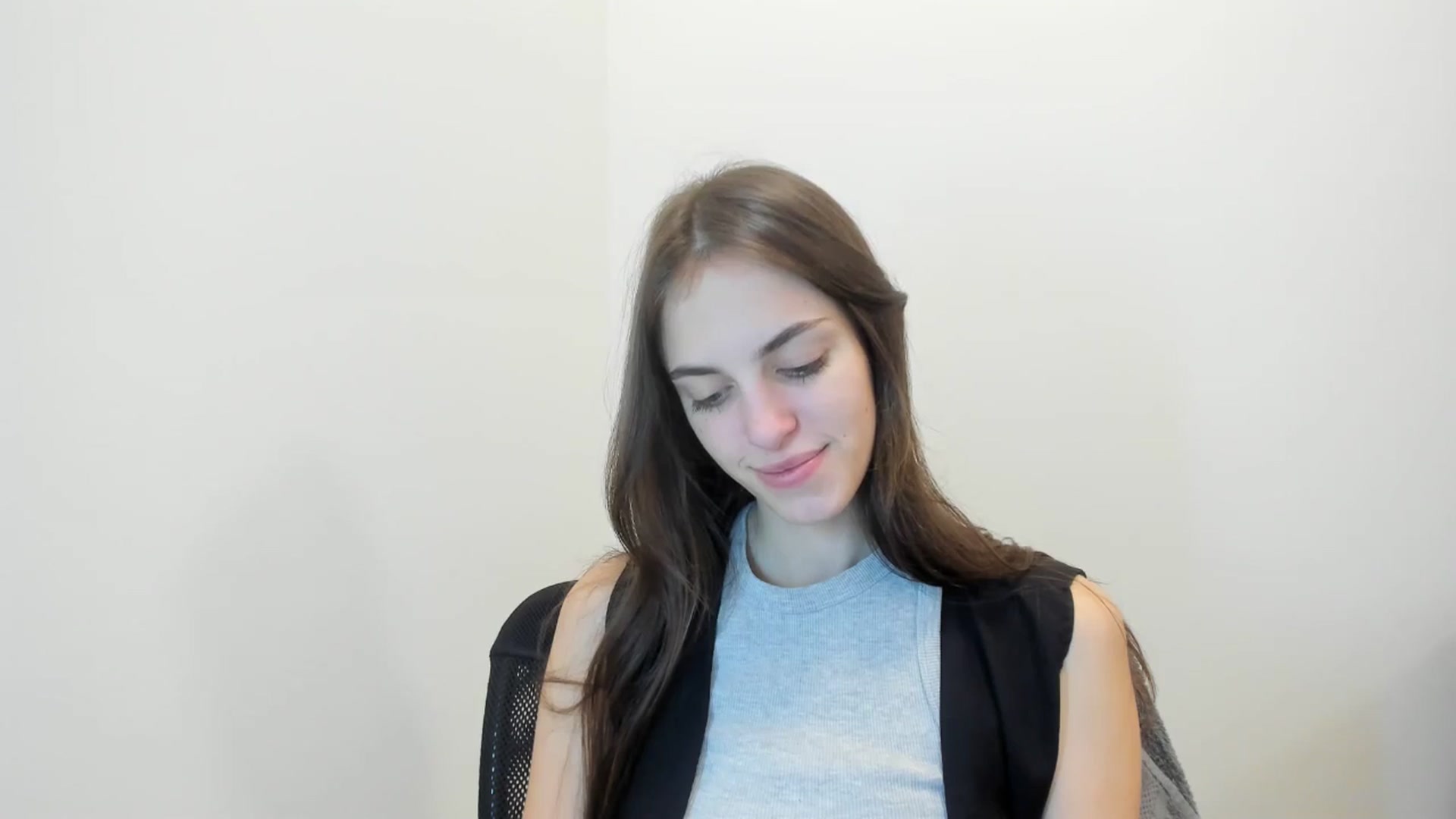 Gallery image thumbnail from Dashamoxy's myfreecams stream on, 02/02/2026, 18:49 image 3 of 20