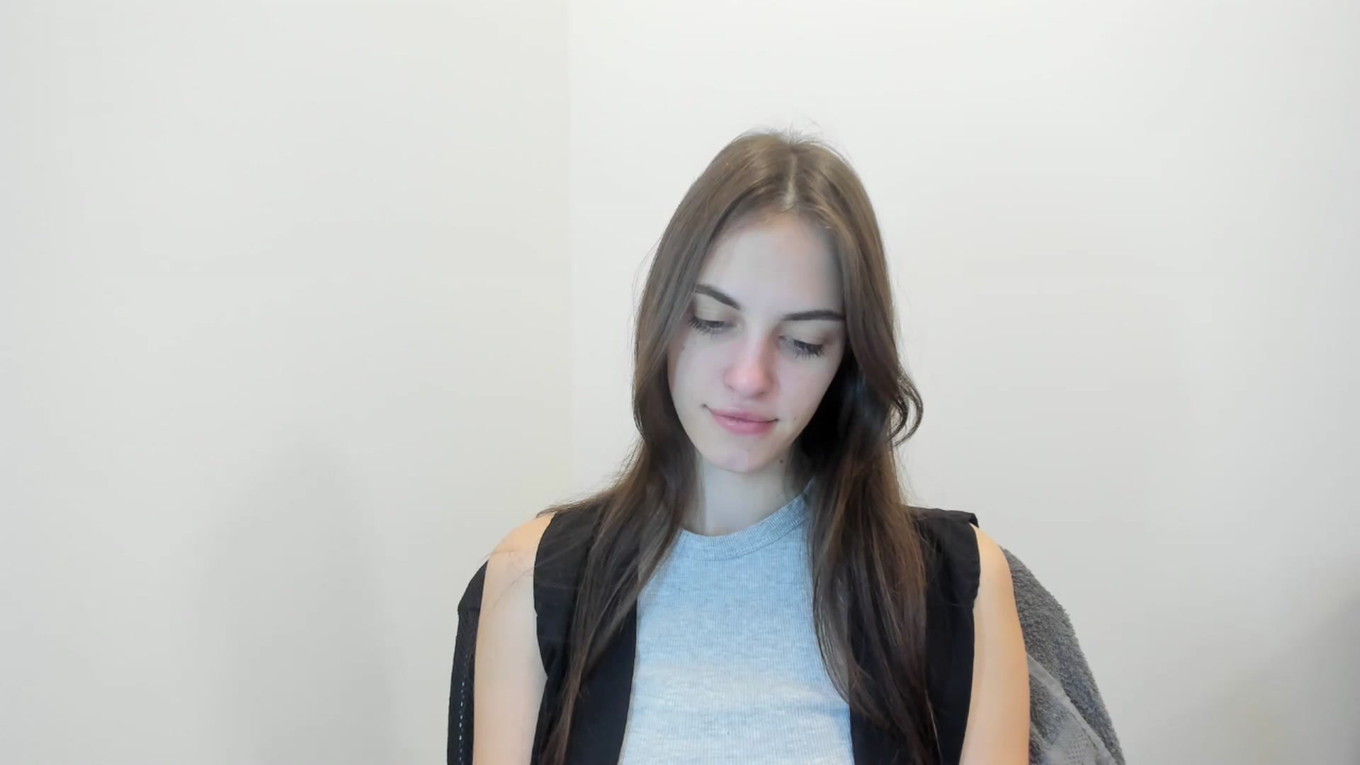 Gallery image thumbnail from Dashamoxy's myfreecams stream on, 02/02/2026, 18:49 image 1 of 20