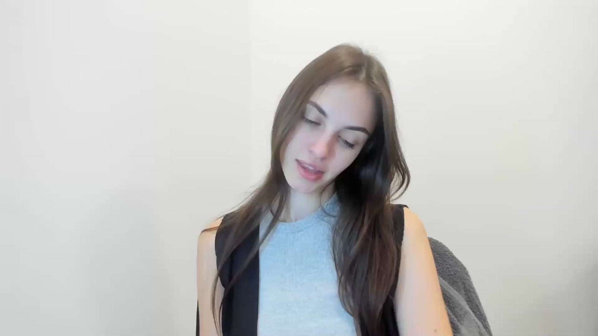 Gallery image thumbnail from Dashamoxy's myfreecams stream on, 02/02/2026, 18:49 image 2 of 20