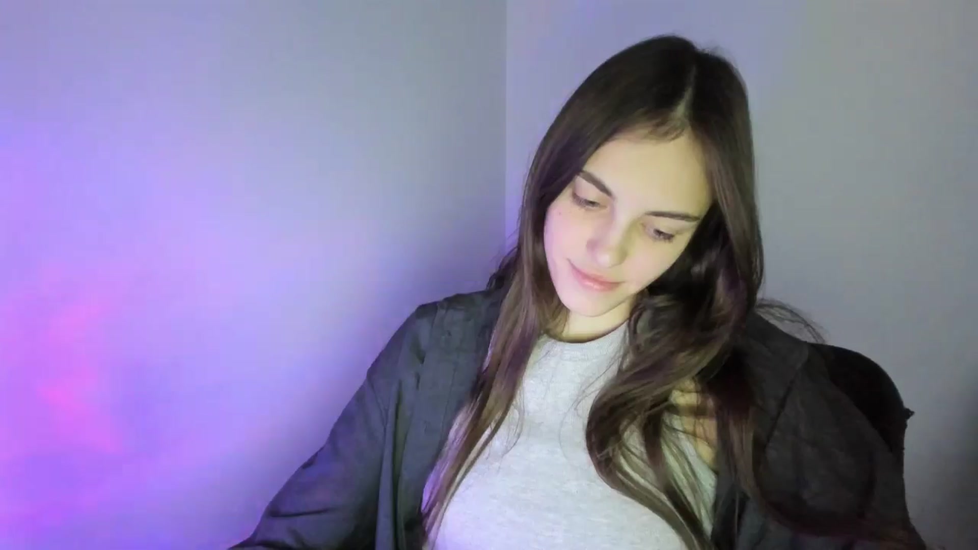 Gallery image thumbnail from Dashamoxy's myfreecams stream on, 02/04/2026, 18:59 image 7 of 20