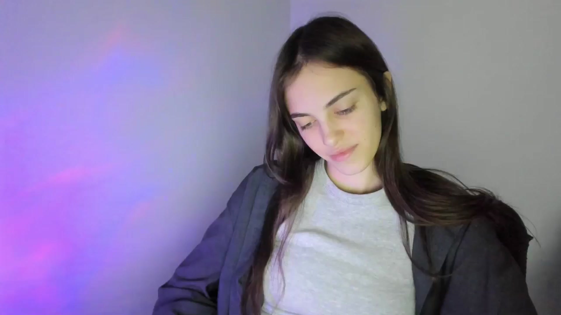 Gallery image thumbnail from Dashamoxy's myfreecams stream on, 02/04/2026, 18:59 image 17 of 20