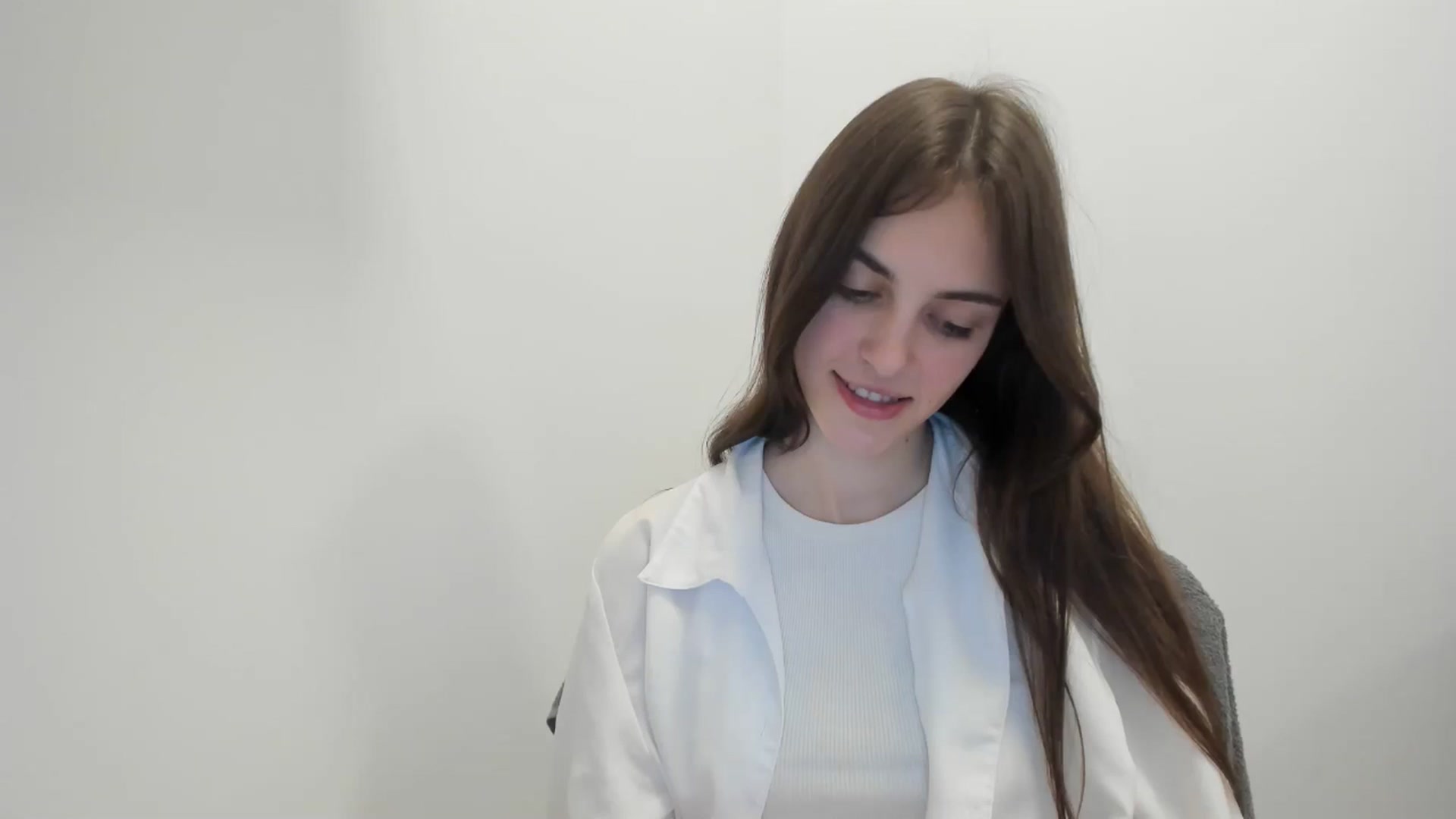 Gallery image thumbnail from Dashamoxy's myfreecams stream on, 02/06/2026, 19:03 image 13 of 20