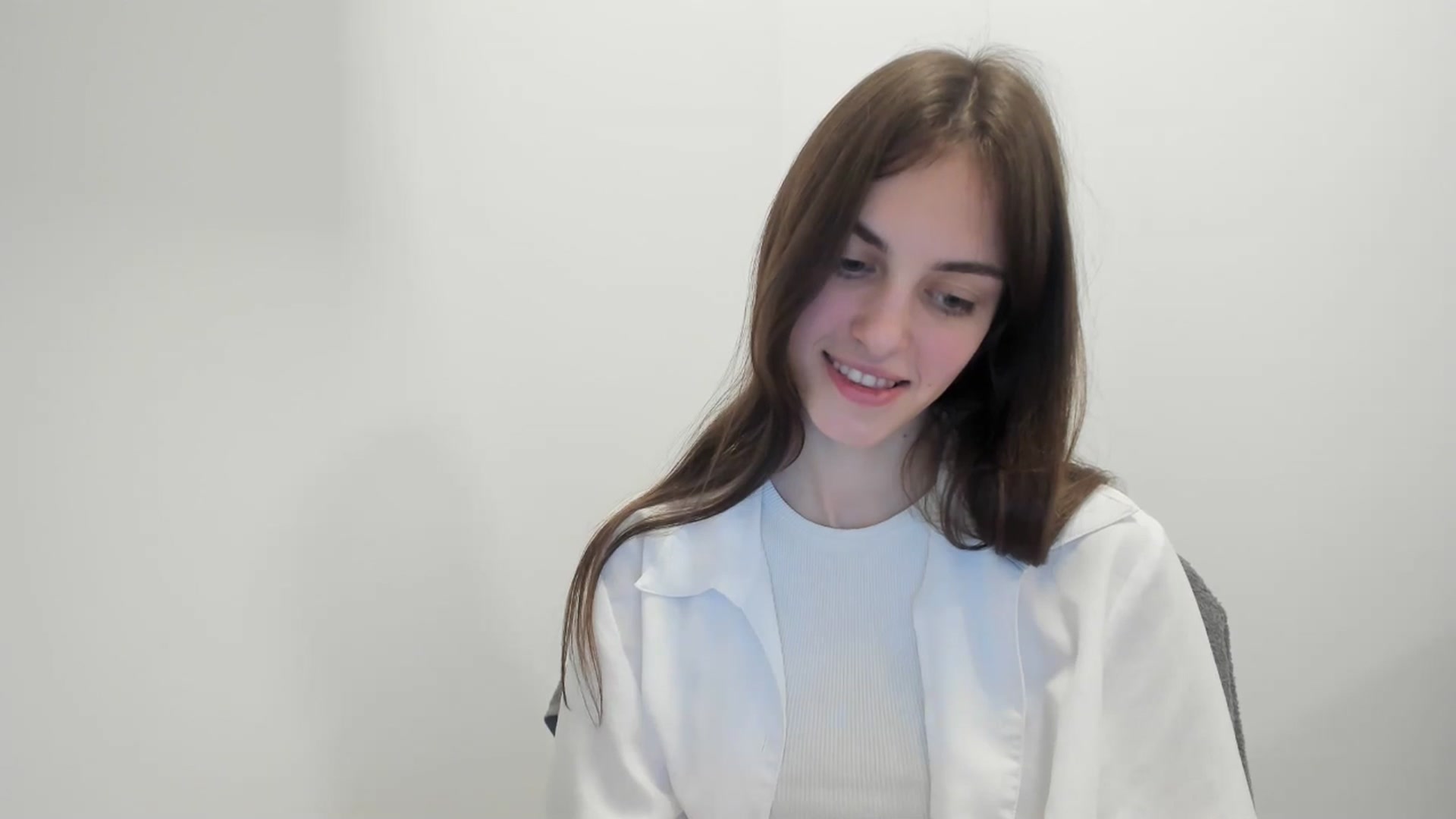Gallery image thumbnail from Dashamoxy's myfreecams stream on, 02/06/2026, 19:03 image 9 of 20