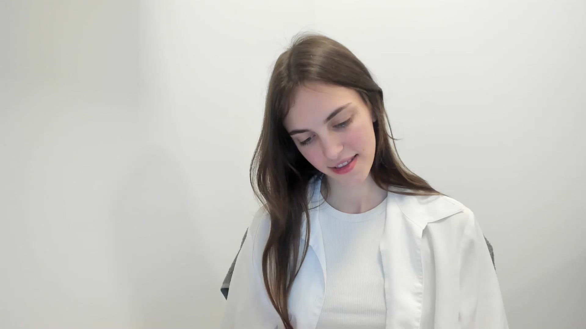 Gallery image thumbnail from Dashamoxy's myfreecams stream on, 02/06/2026, 19:03 image 12 of 20